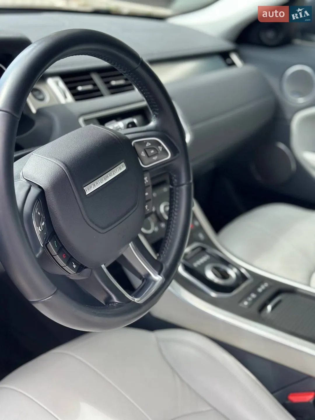 2015 Land Rover Range Rover Evoque - мініатюра 17