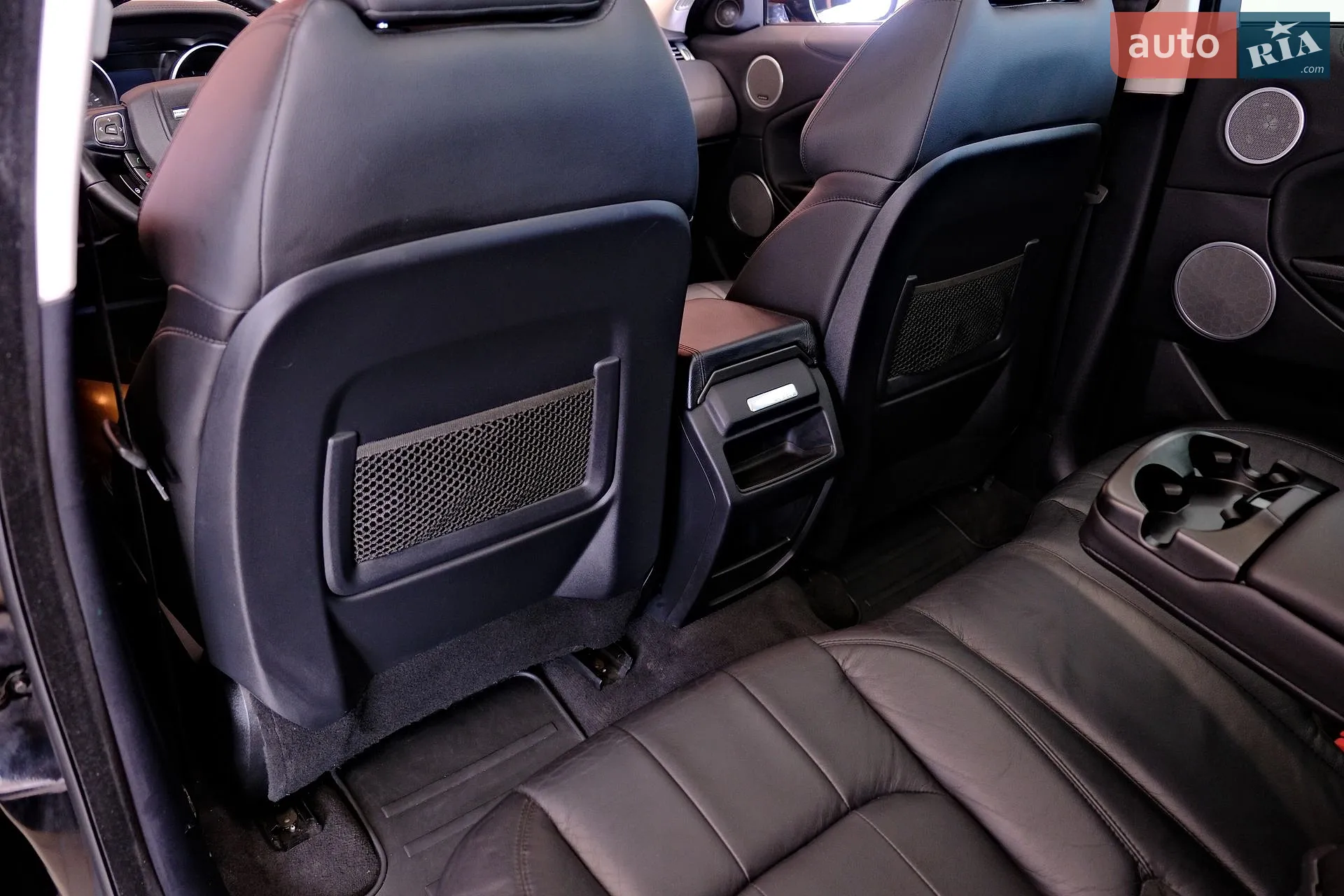 2016 Land Rover Range Rover Evoque - мініатюра 32