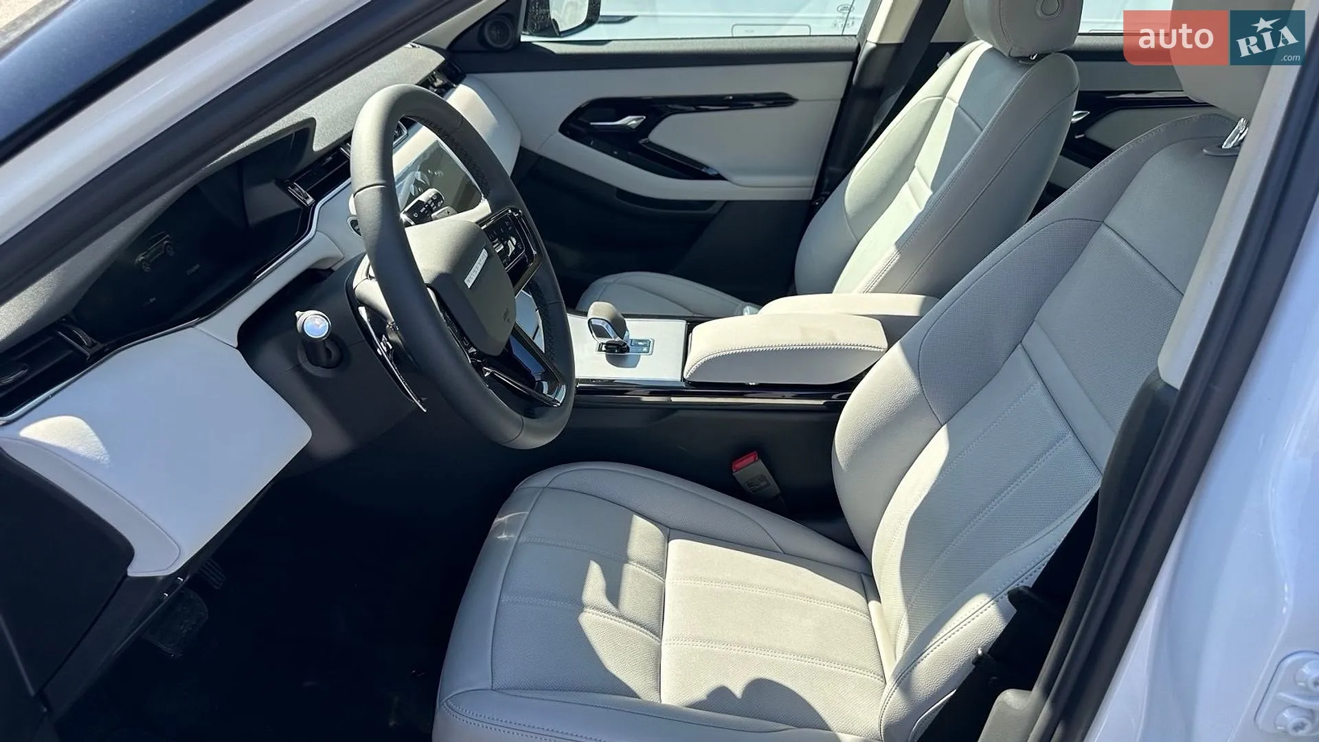 2023 Land Rover Range Rover Evoque - мініатюра 12