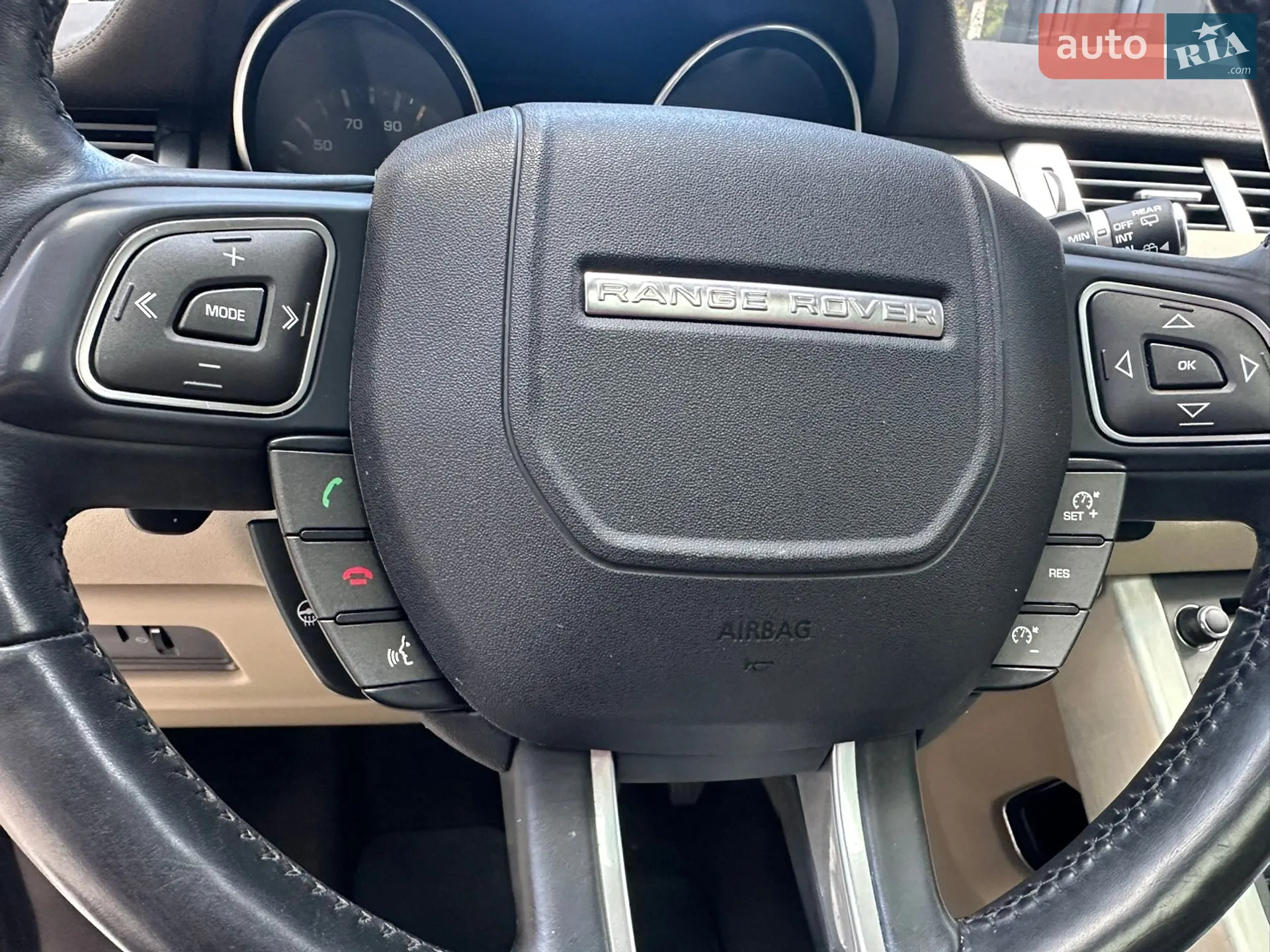 2015 Land Rover Range Rover Evoque - мініатюра 32