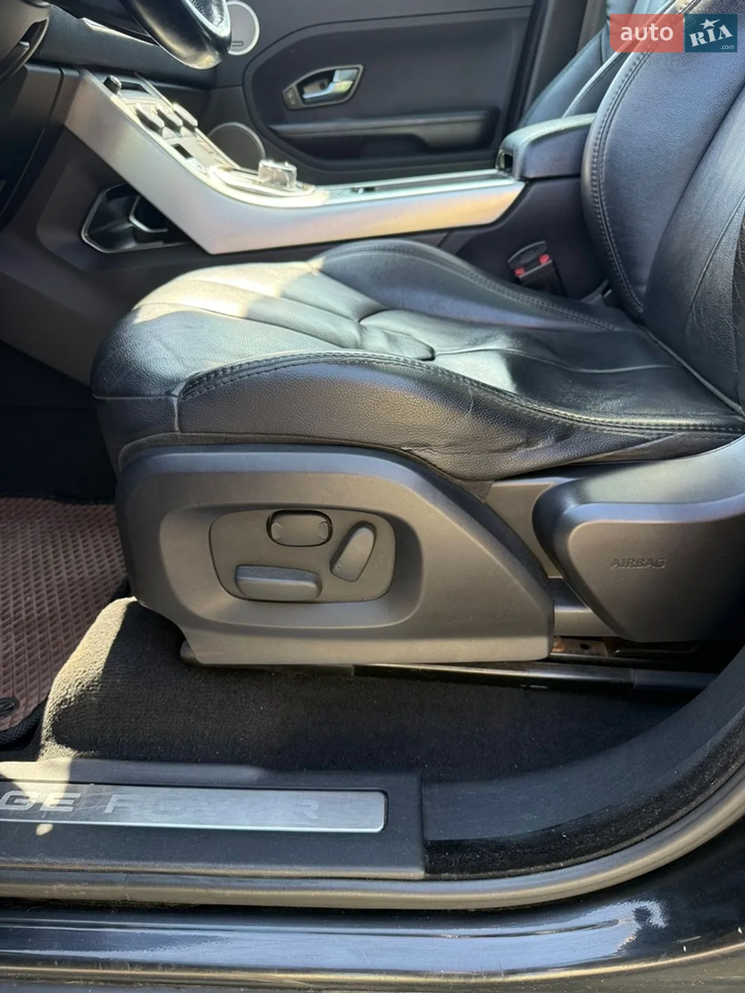 2012 Land Rover Range Rover Evoque - мініатюра 18