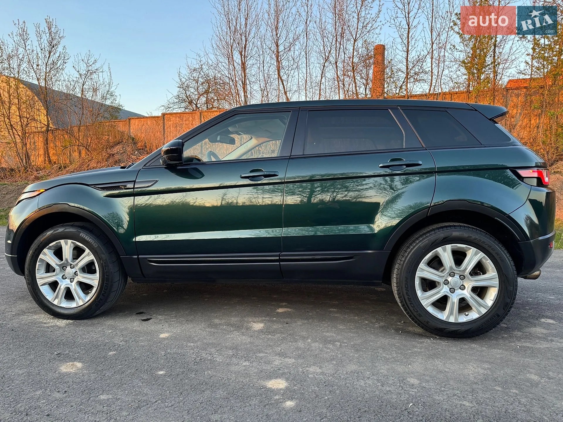 2016 Land Rover Range Rover Evoque - мініатюра 16