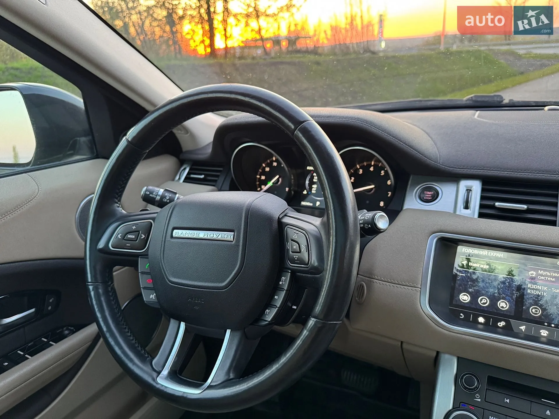 2016 Land Rover Range Rover Evoque - мініатюра 52