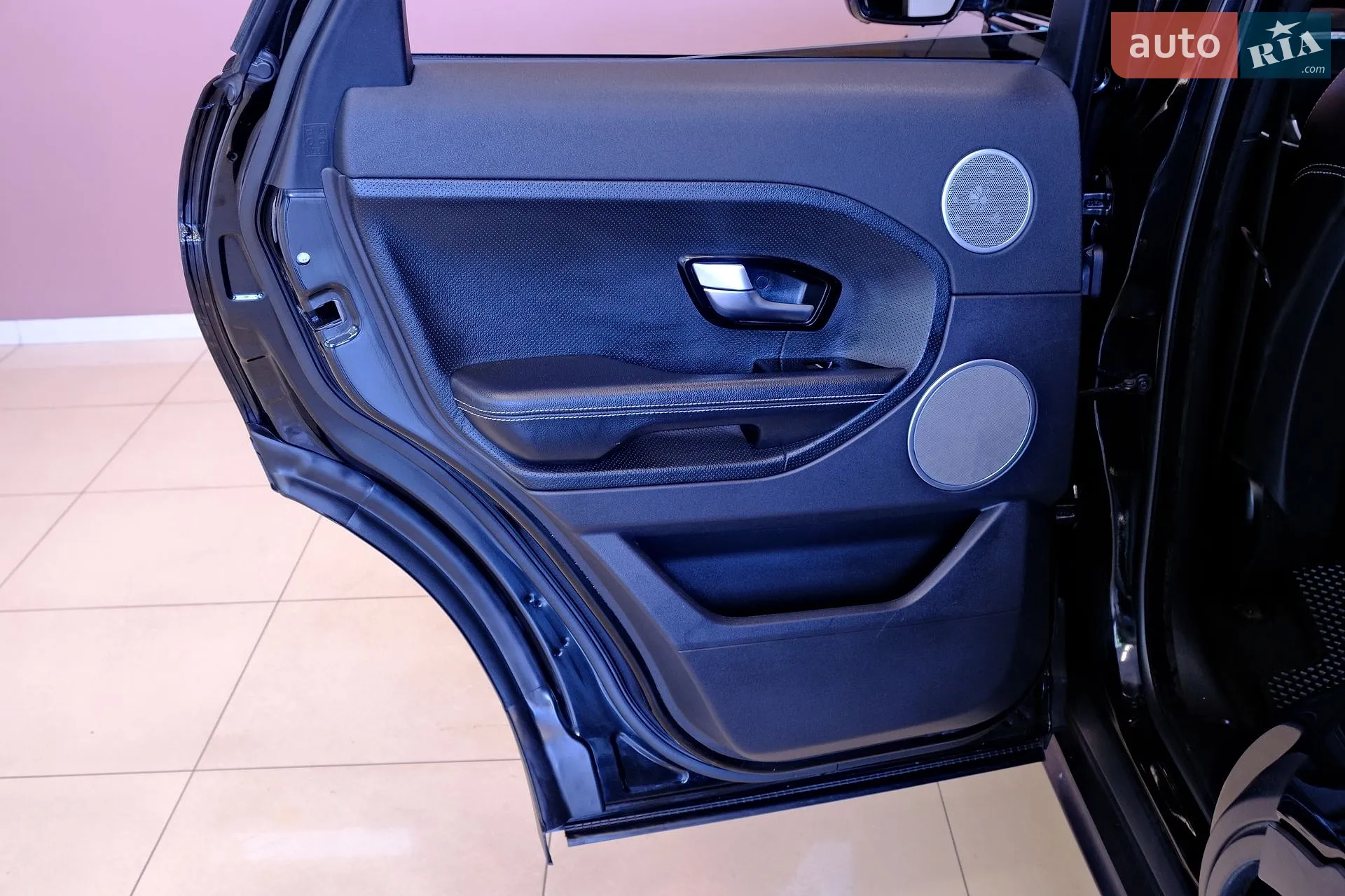 2014 Land Rover Range Rover Evoque - мініатюра 36
