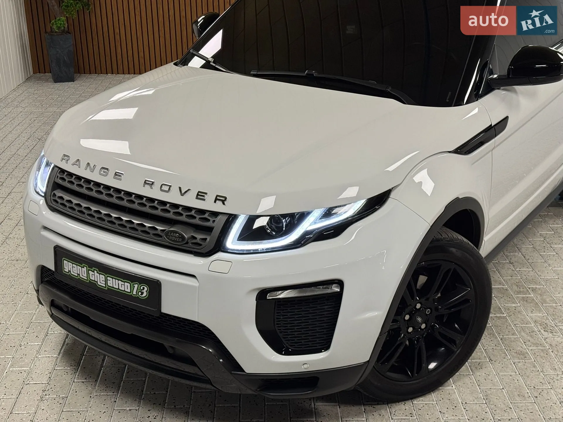 2017 Land Rover Range Rover Evoque - мініатюра 6