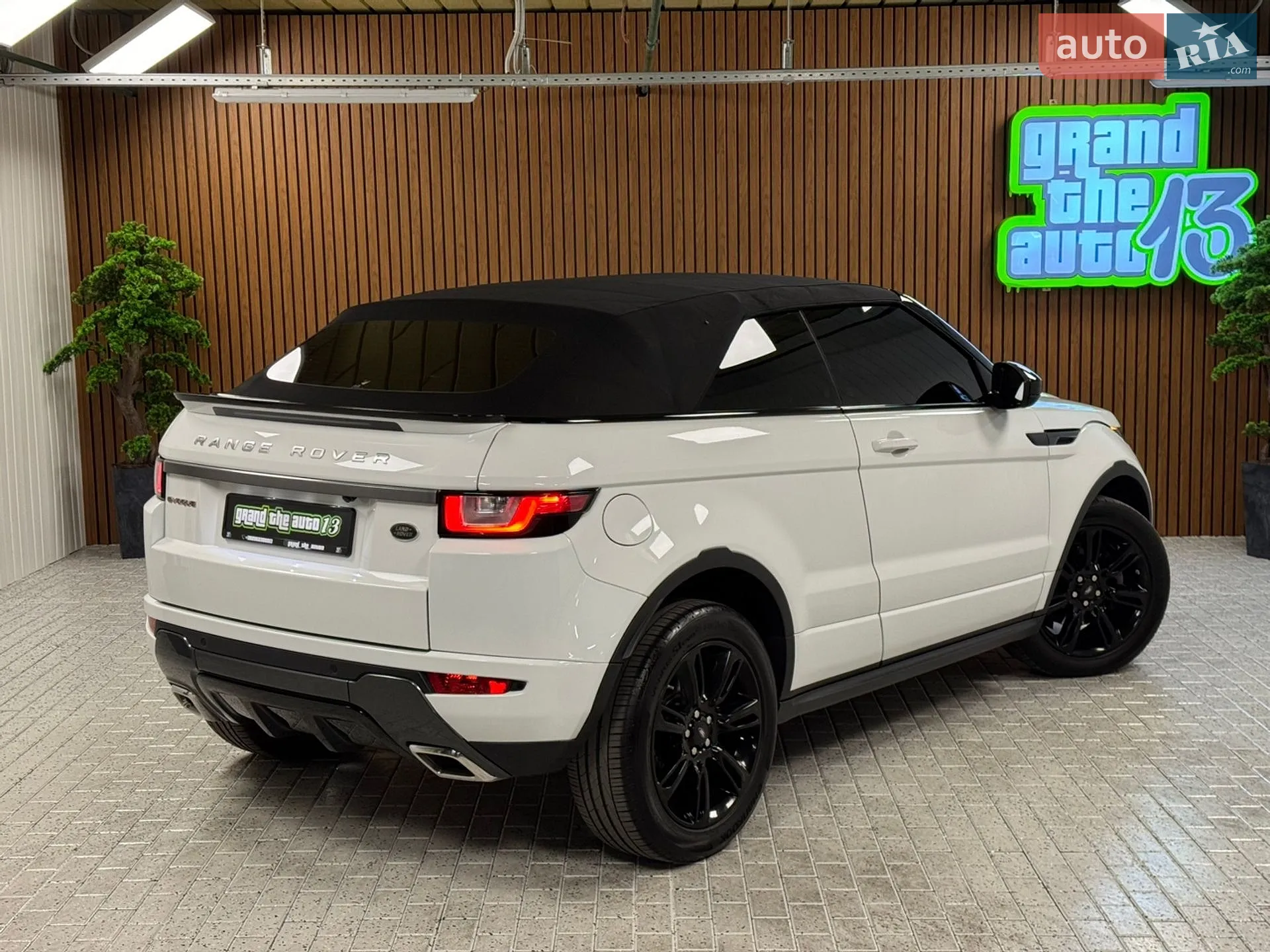 2017 Land Rover Range Rover Evoque - мініатюра 55