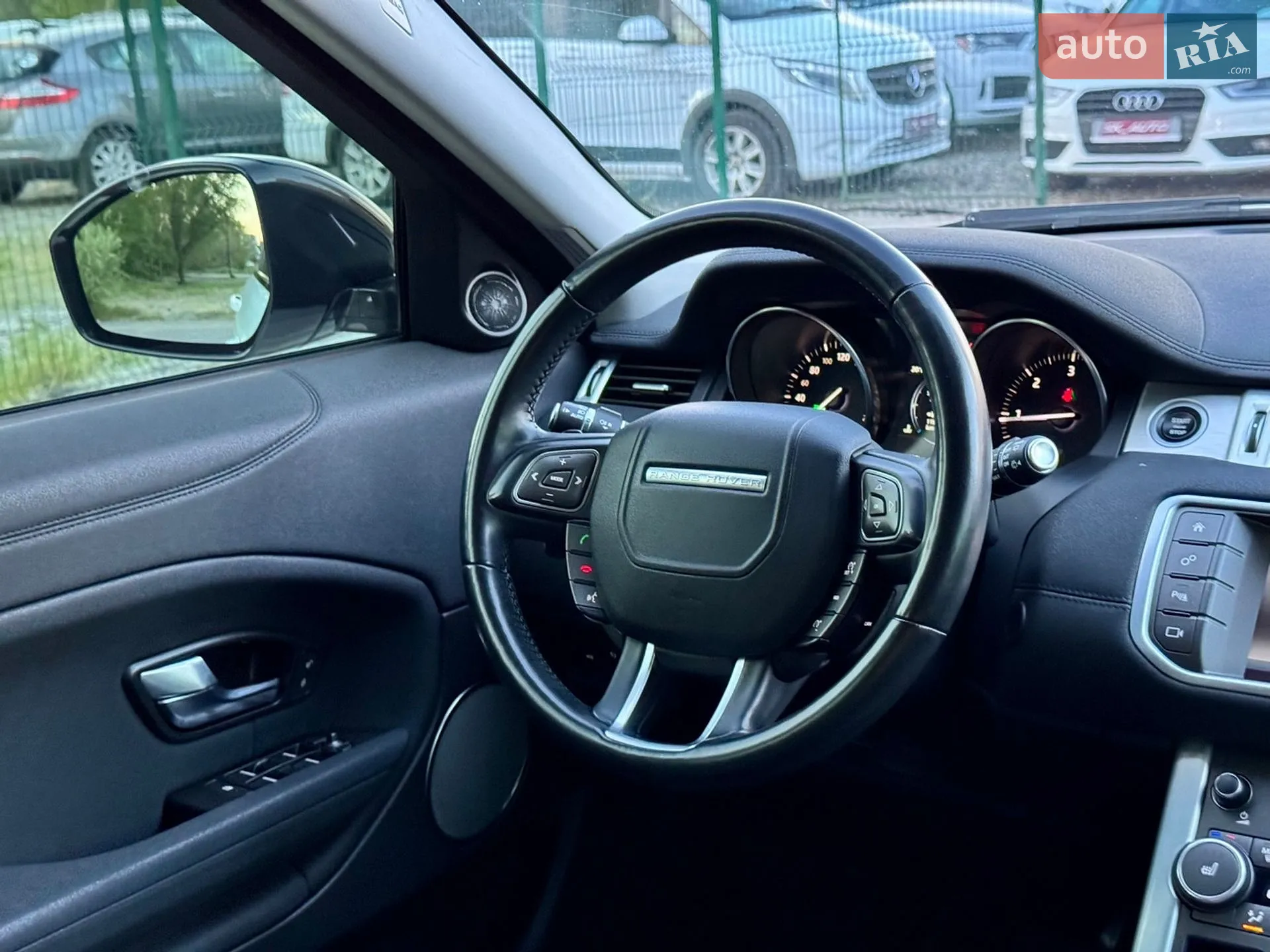 2018 Land Rover Range Rover Evoque - мініатюра 16