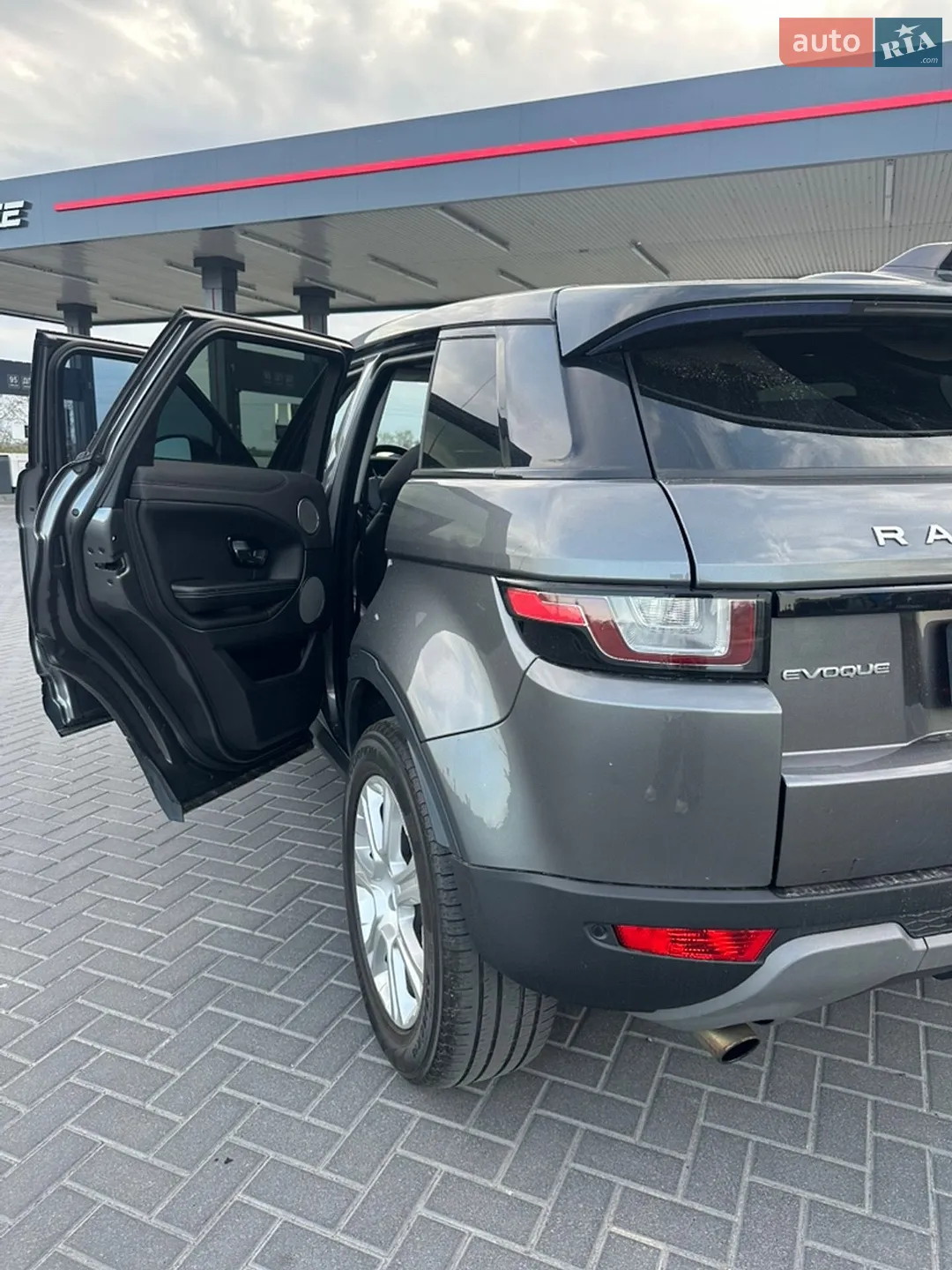 2017 Land Rover Range Rover Evoque - мініатюра 10
