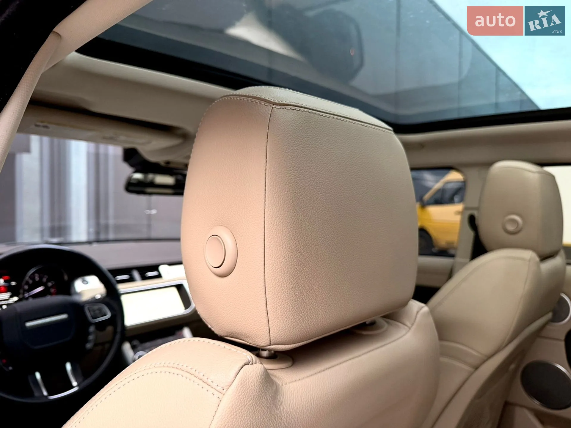 2017 Land Rover Range Rover Evoque - мініатюра 34