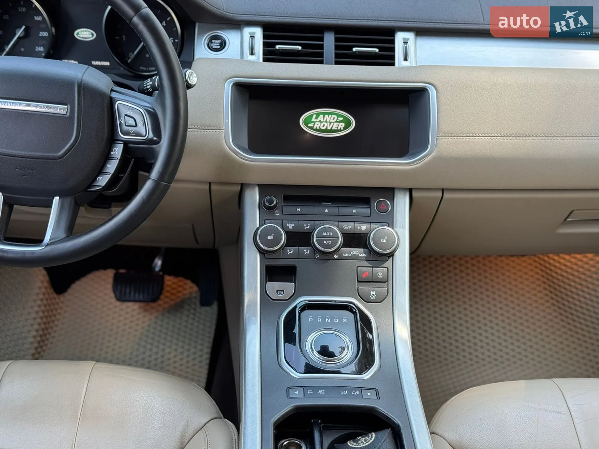 2017 Land Rover Range Rover Evoque - мініатюра 26