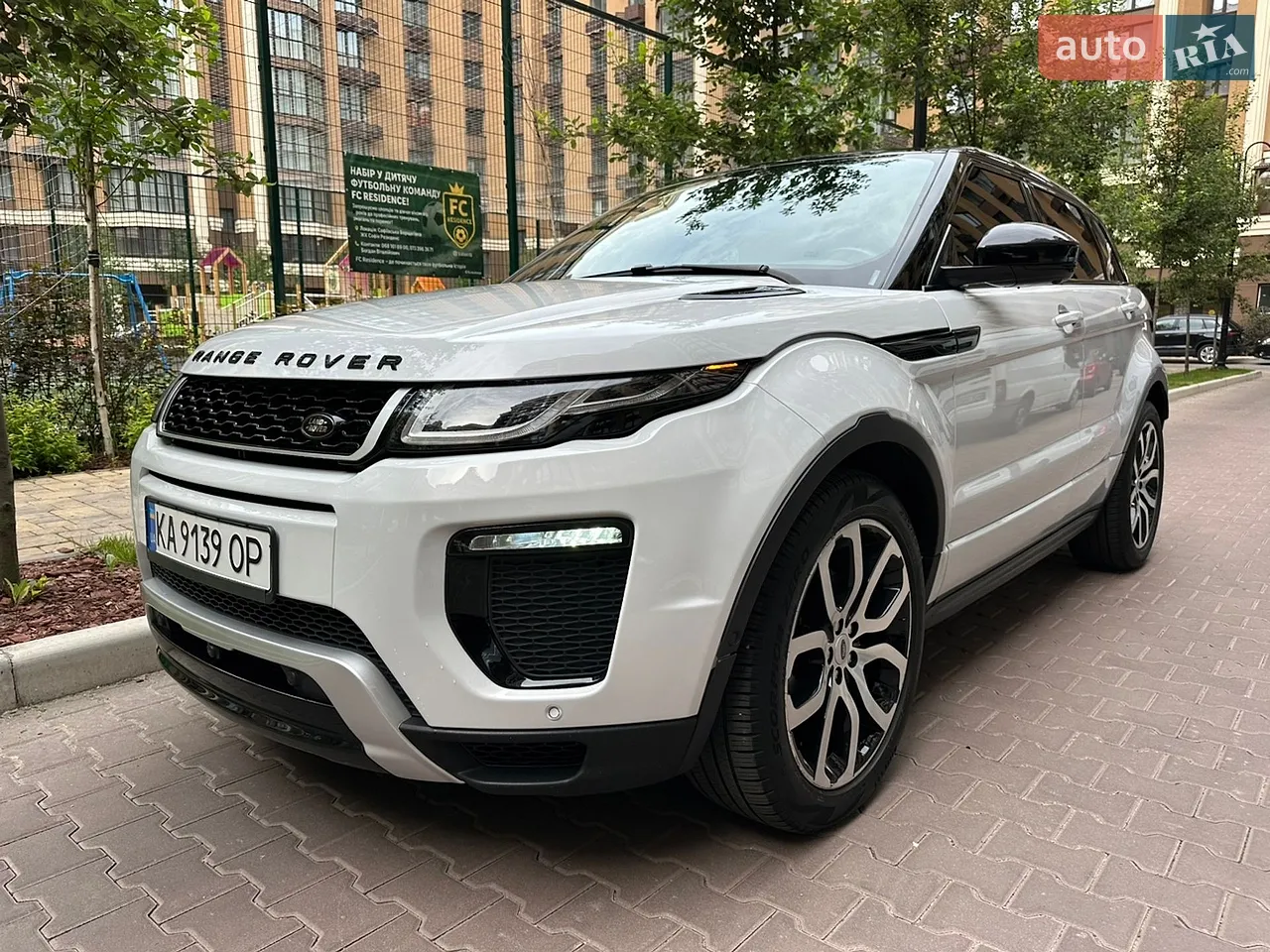 2015 Land Rover Range Rover Evoque - мініатюра 23