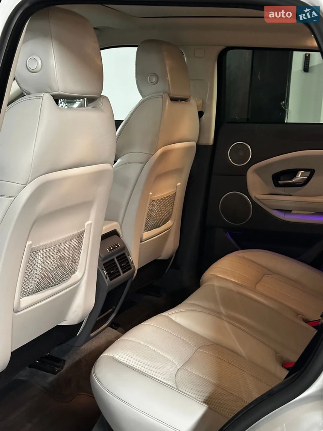 2015 Land Rover Range Rover Evoque - мініатюра 10