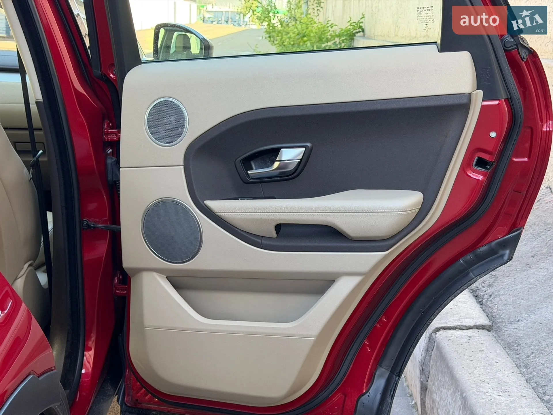 2013 Land Rover Range Rover Evoque - мініатюра 32