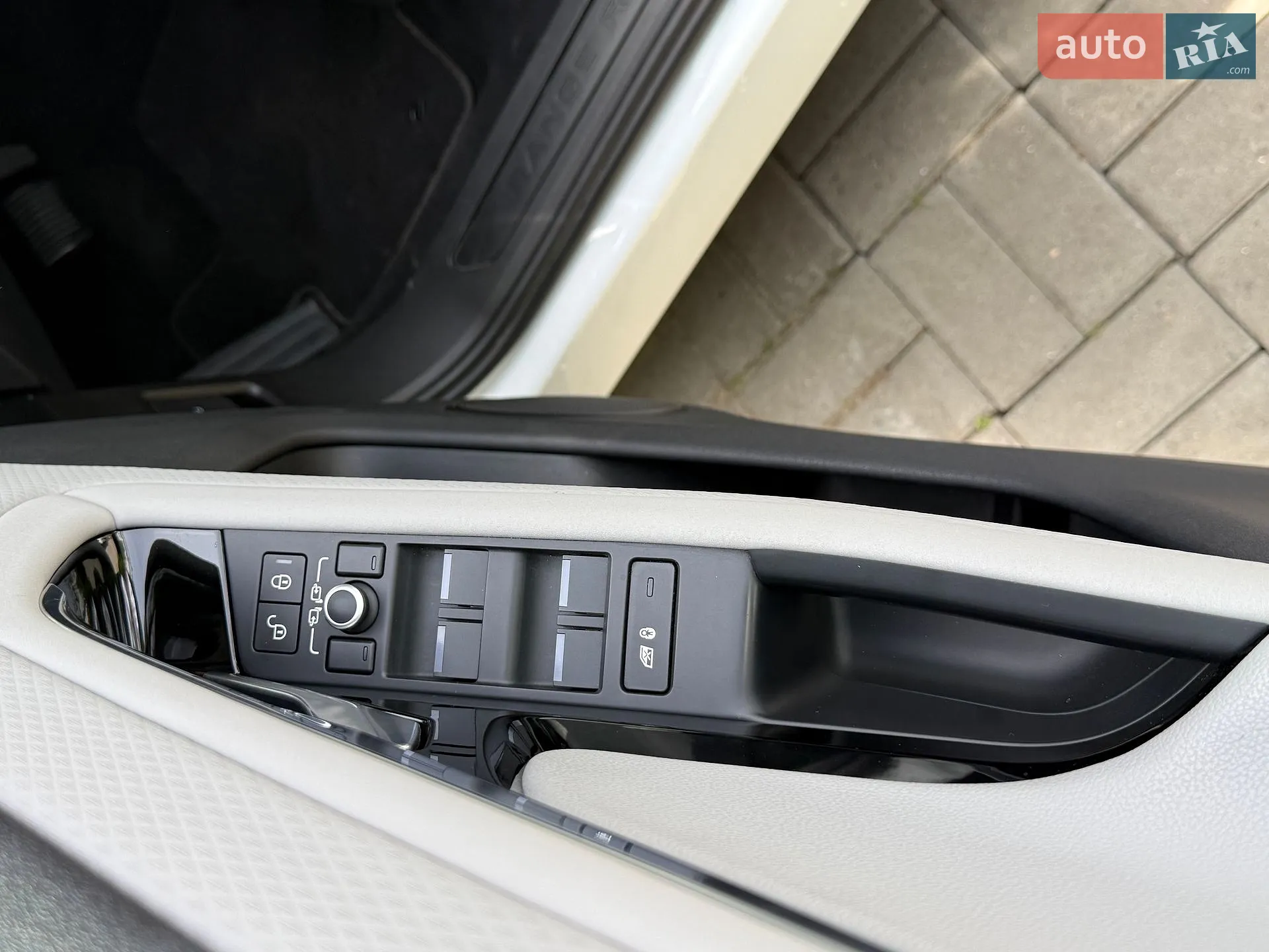 2020 Land Rover Range Rover Evoque - мініатюра 14