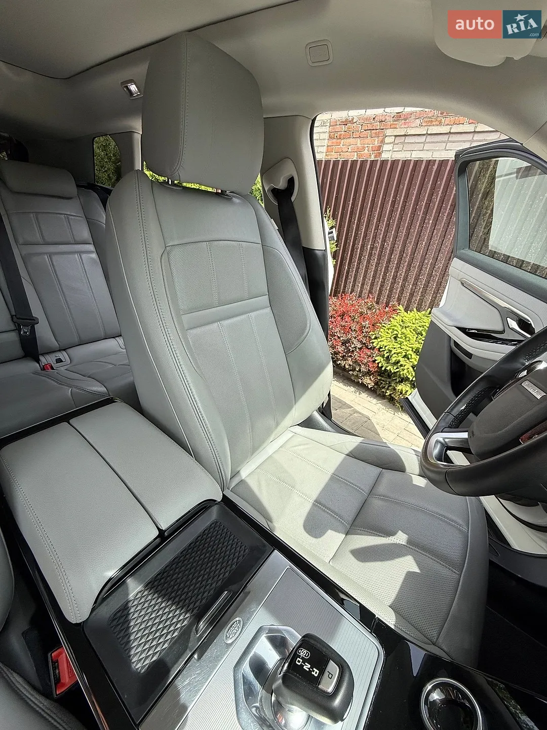 2020 Land Rover Range Rover Evoque - мініатюра 22