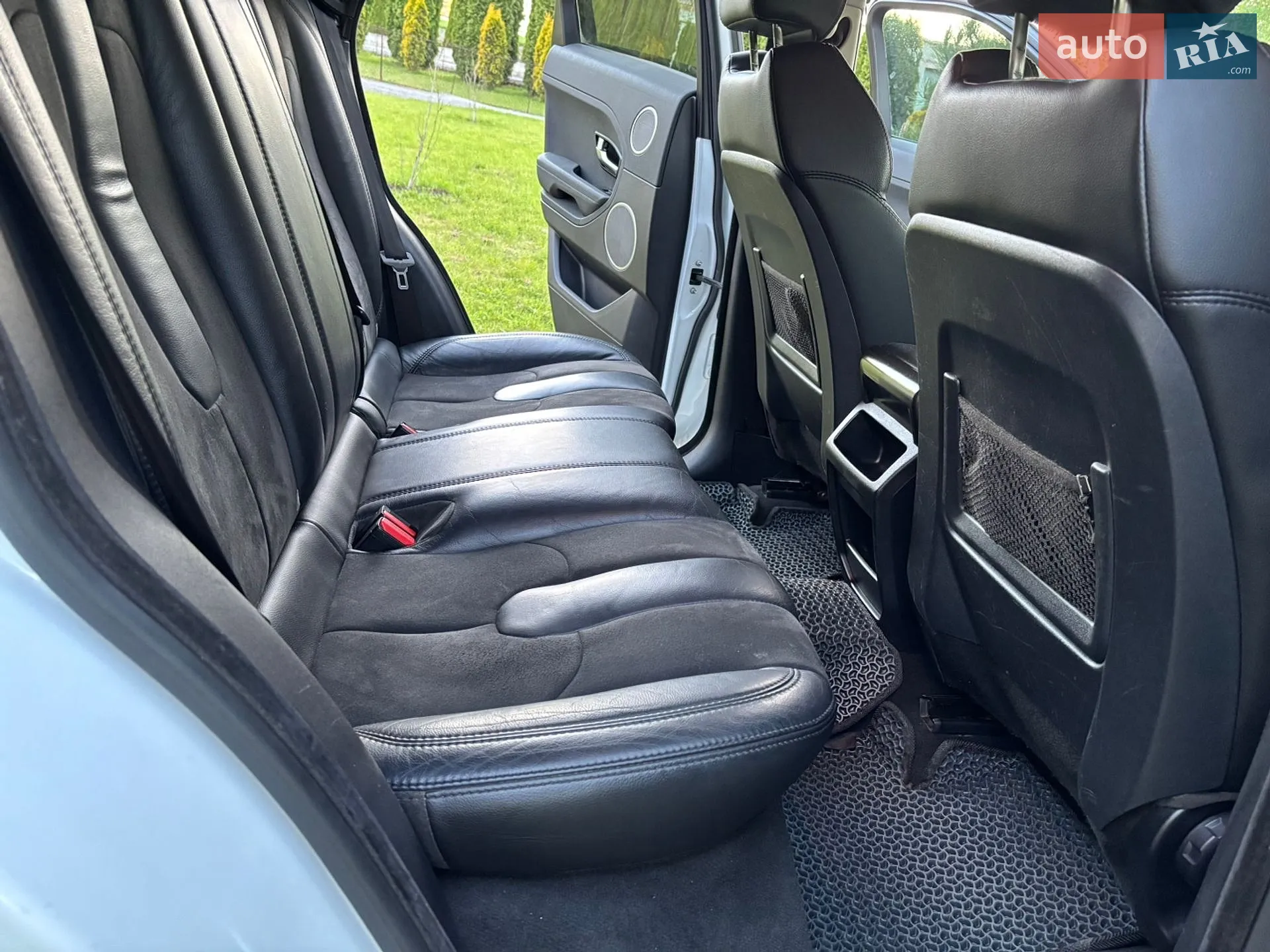 2013 Land Rover Range Rover Evoque - мініатюра 30