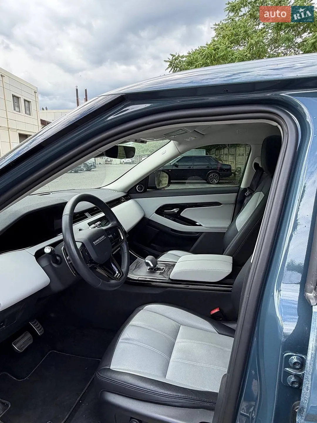 2023 Land Rover Range Rover Evoque - мініатюра 16