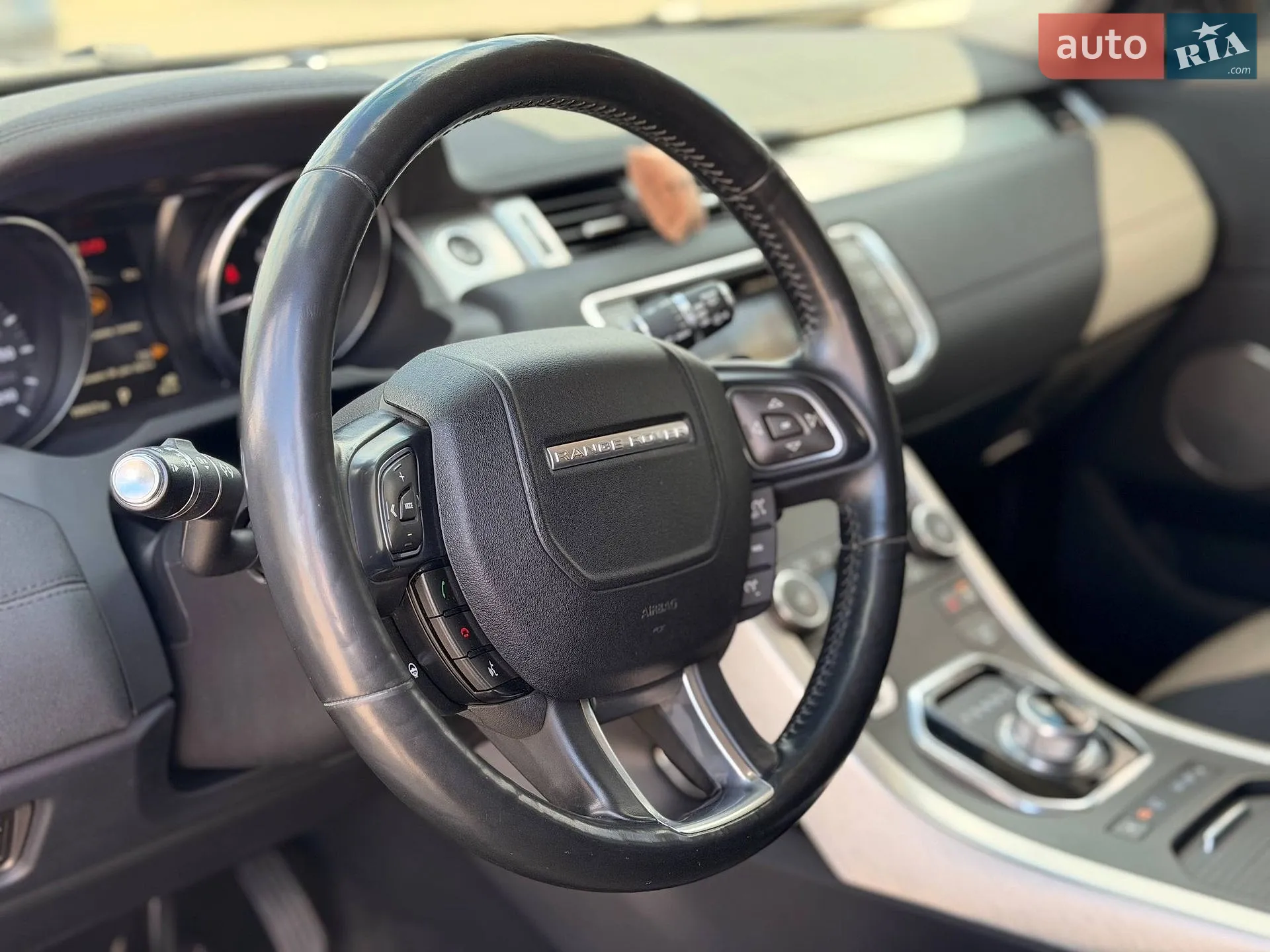2015 Land Rover Range Rover Evoque - мініатюра 40