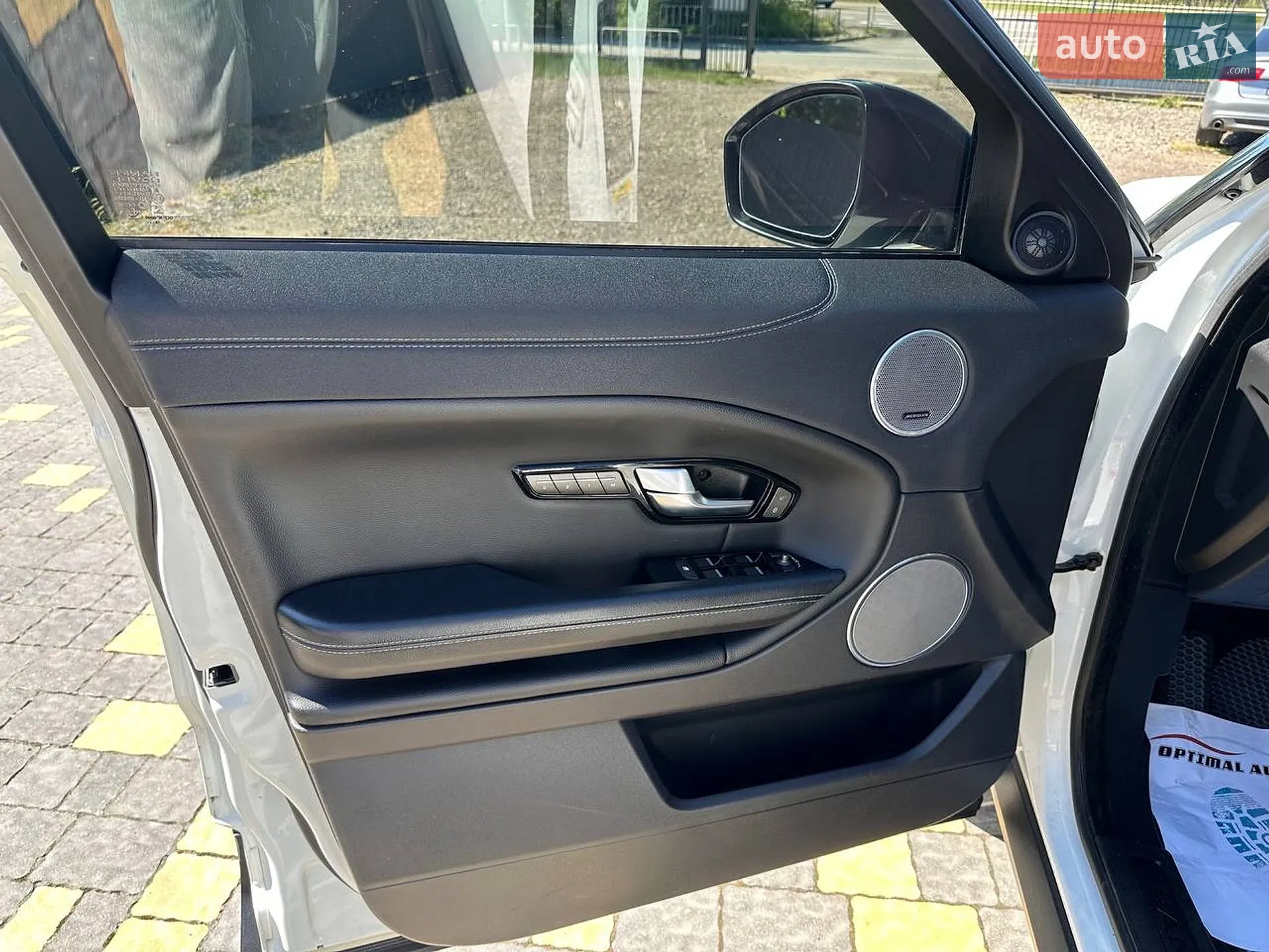 2019 Land Rover Range Rover Evoque - мініатюра 17