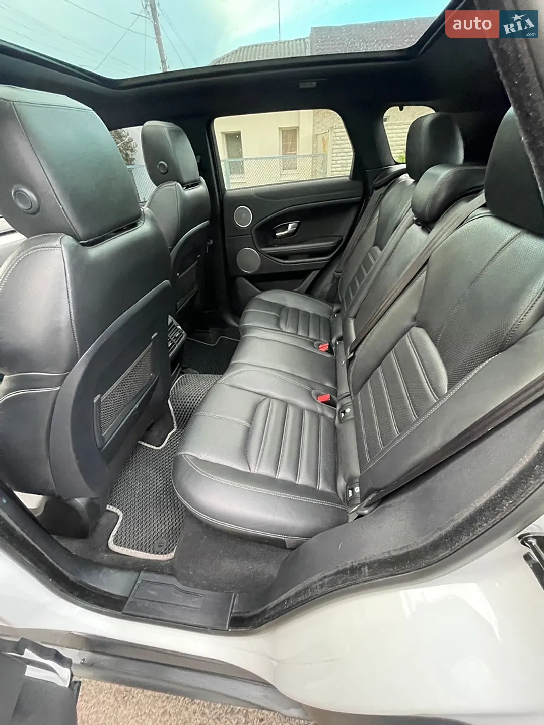 2016 Land Rover Range Rover Evoque - мініатюра 13