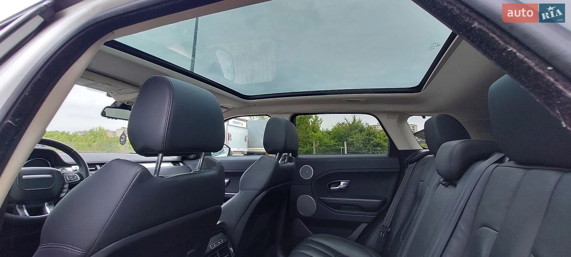 2015 Land Rover Range Rover Evoque - мініатюра 27