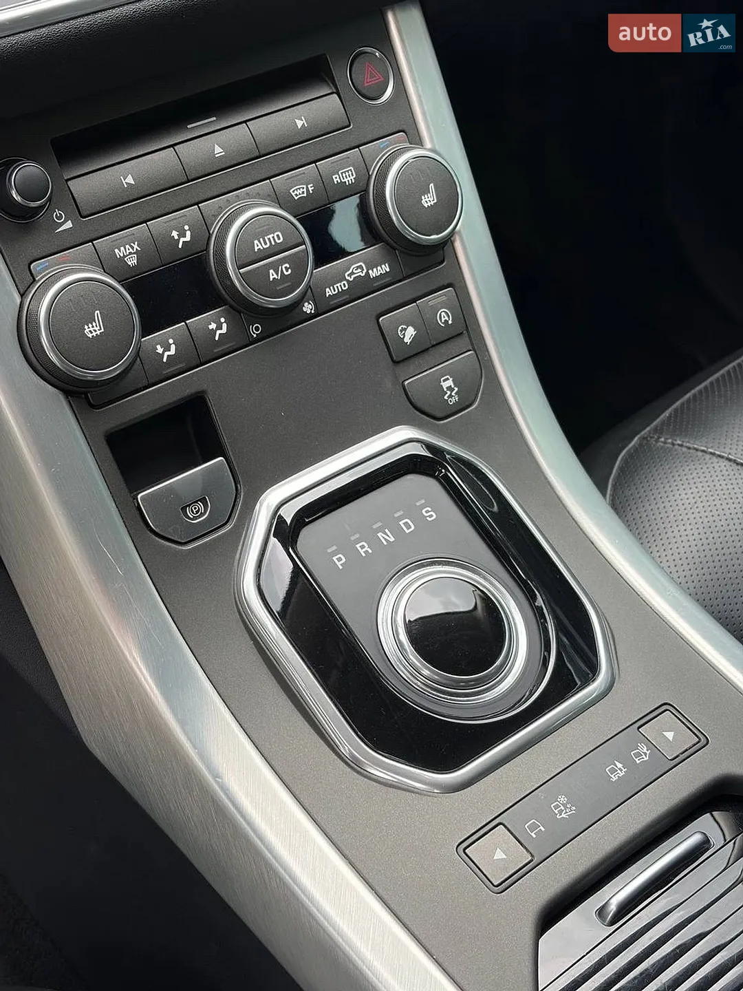 2016 Land Rover Range Rover Evoque - мініатюра 18