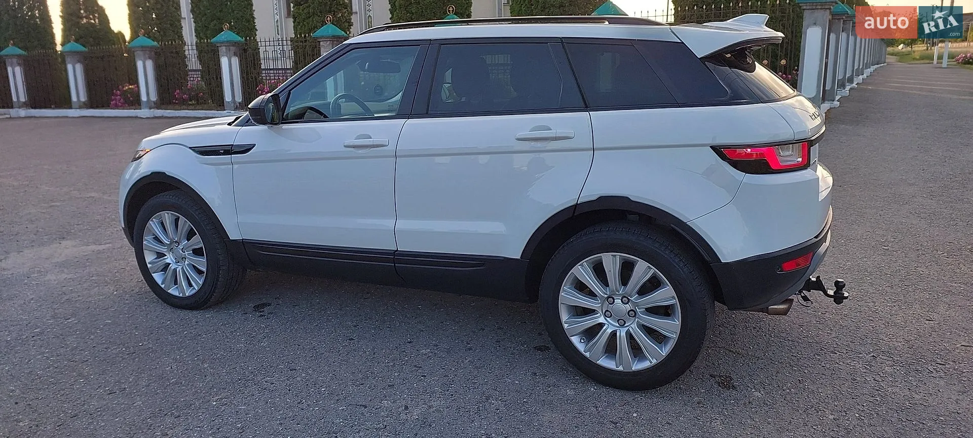2016 Land Rover Range Rover Evoque - мініатюра 17