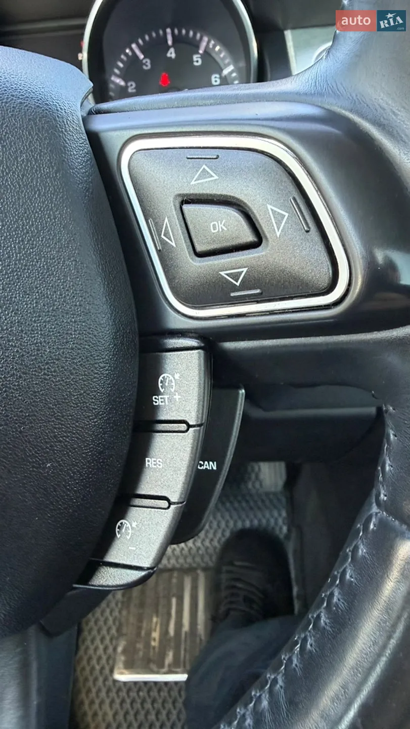 2015 Land Rover Range Rover Evoque - мініатюра 41