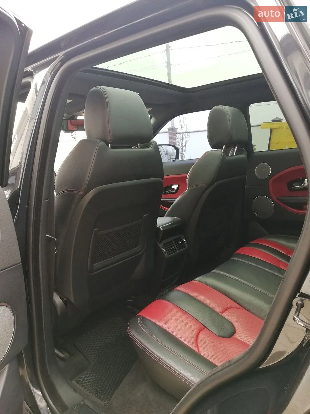 2011 Land Rover Range Rover Evoque - мініатюра 8