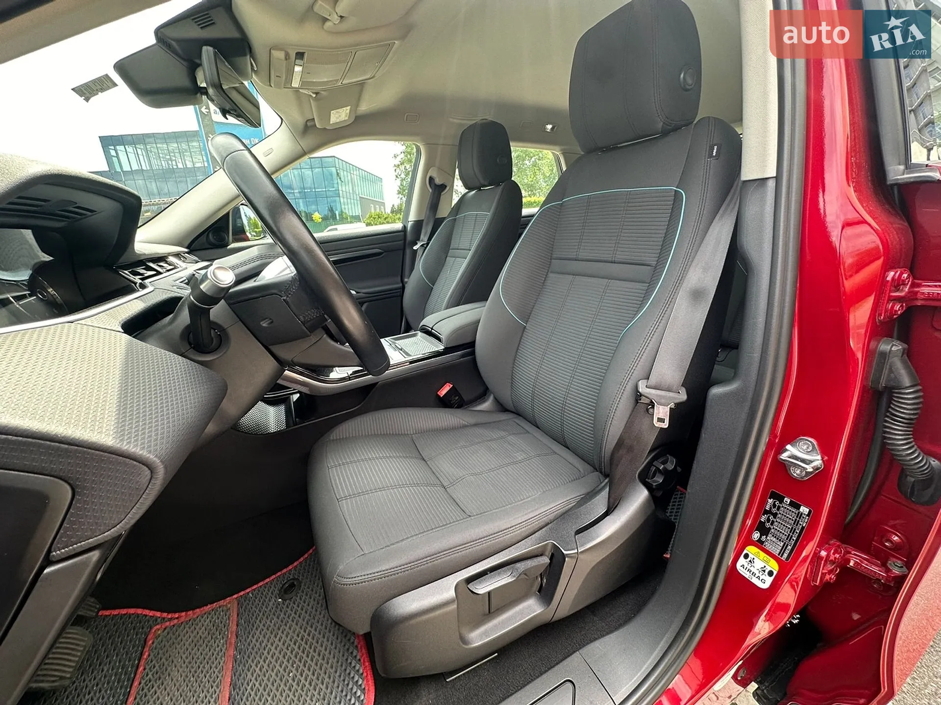 2019 Land Rover Range Rover Evoque - мініатюра 18