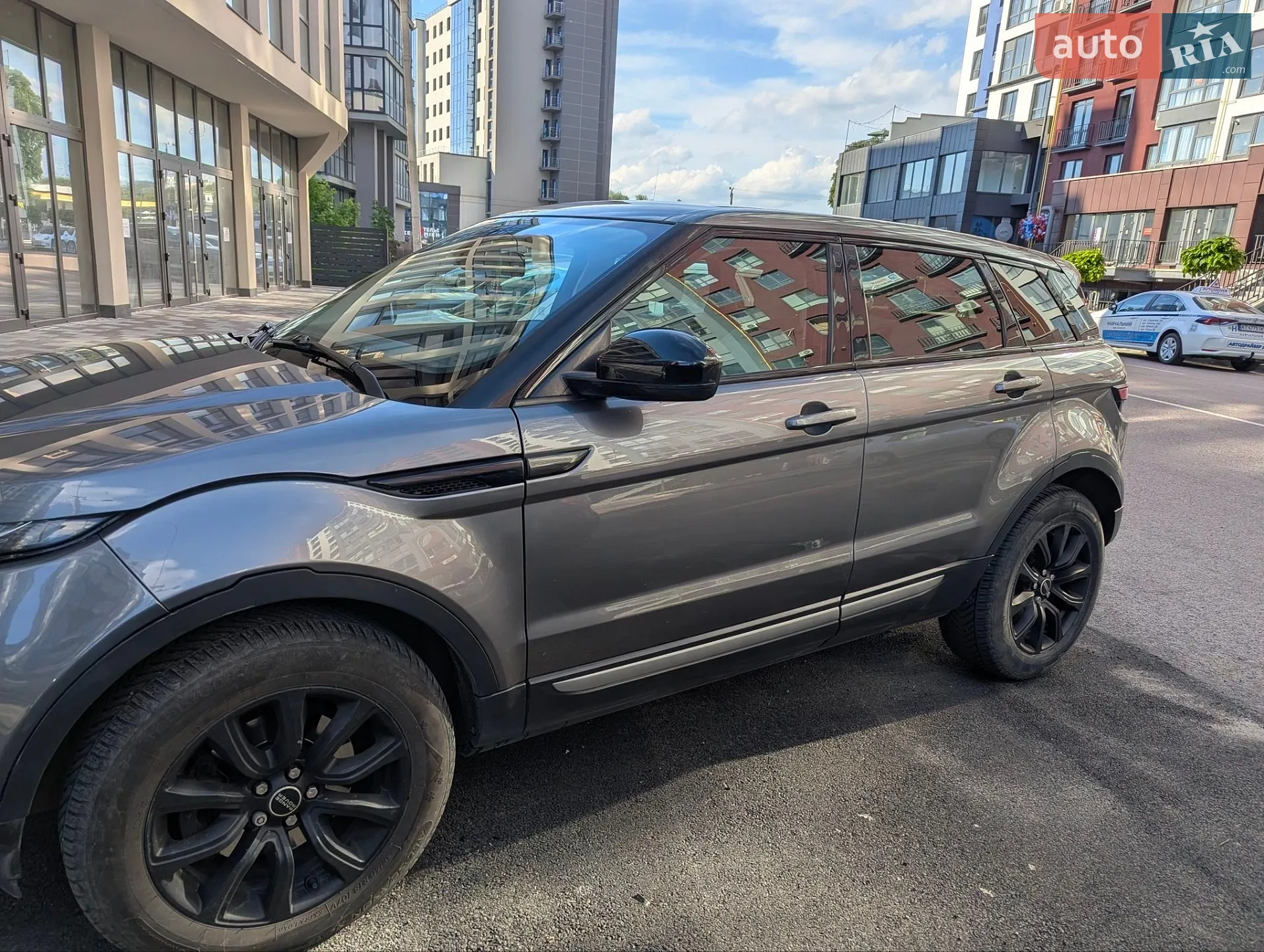 2015 Land Rover Range Rover Evoque - мініатюра 10