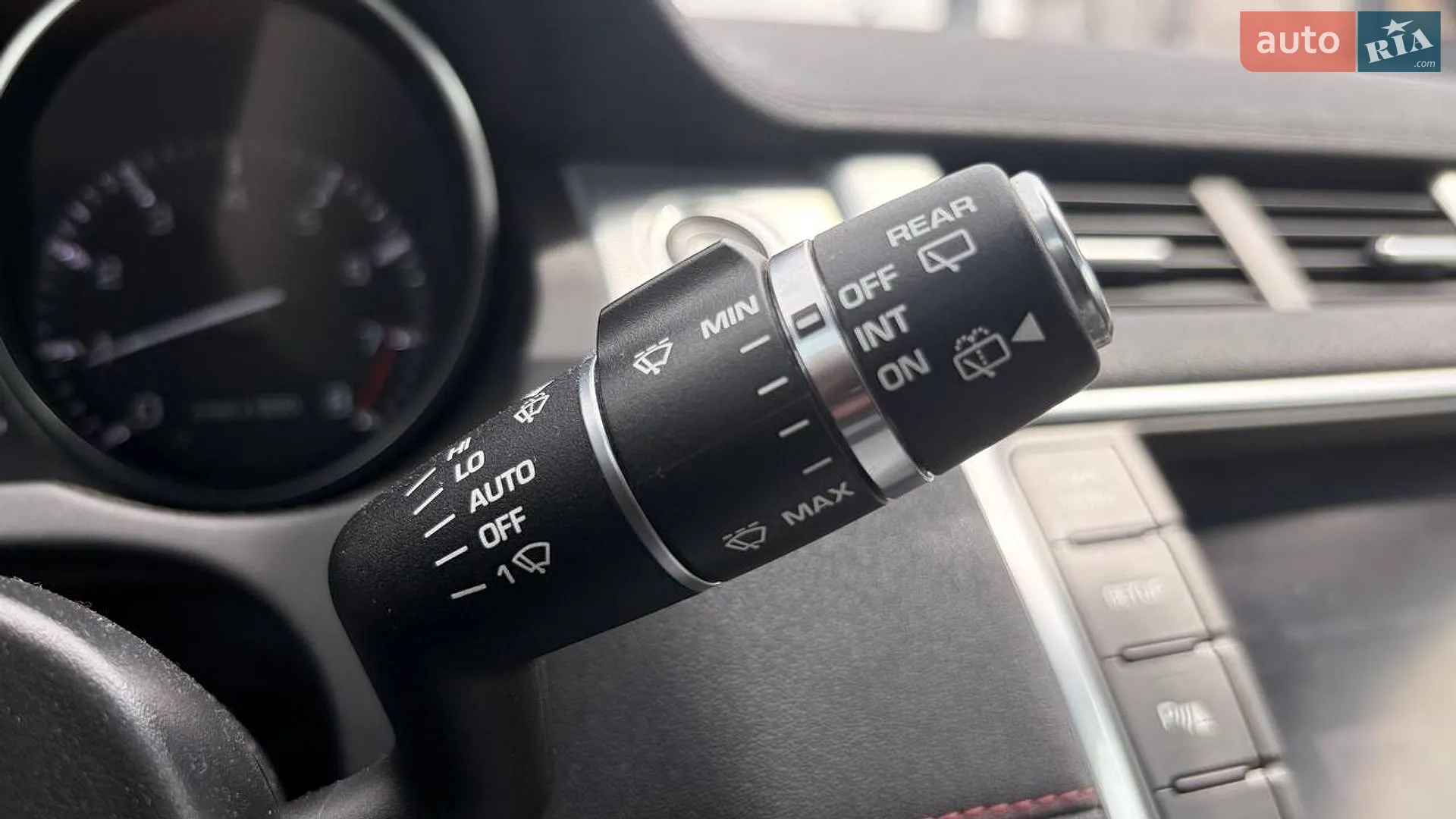 2012 Land Rover Range Rover Evoque - мініатюра 17