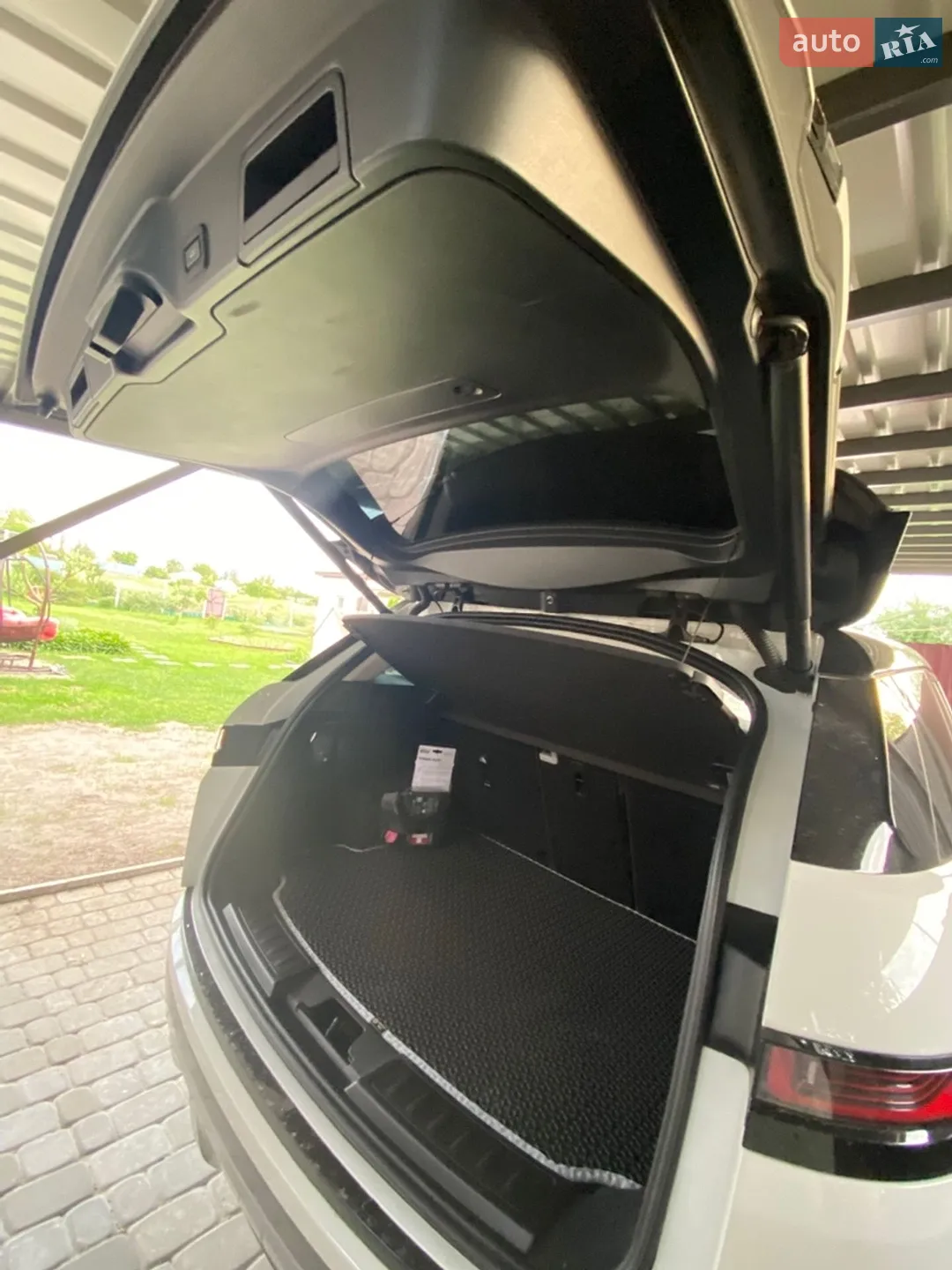 2020 Land Rover Range Rover Evoque - мініатюра 39