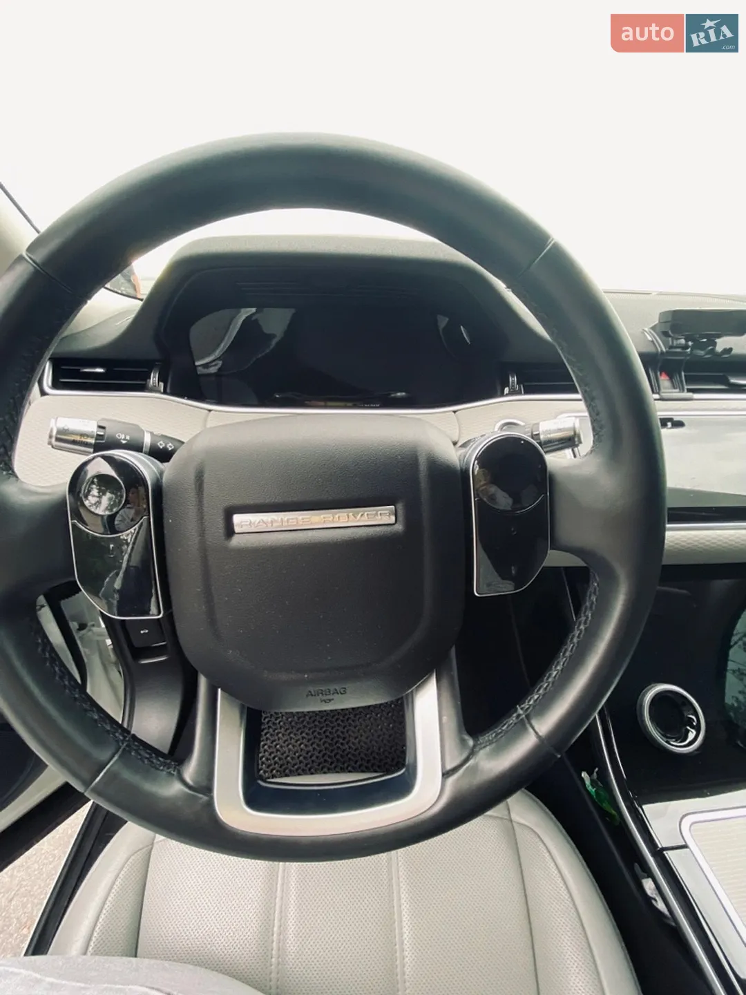 2020 Land Rover Range Rover Evoque - мініатюра 12