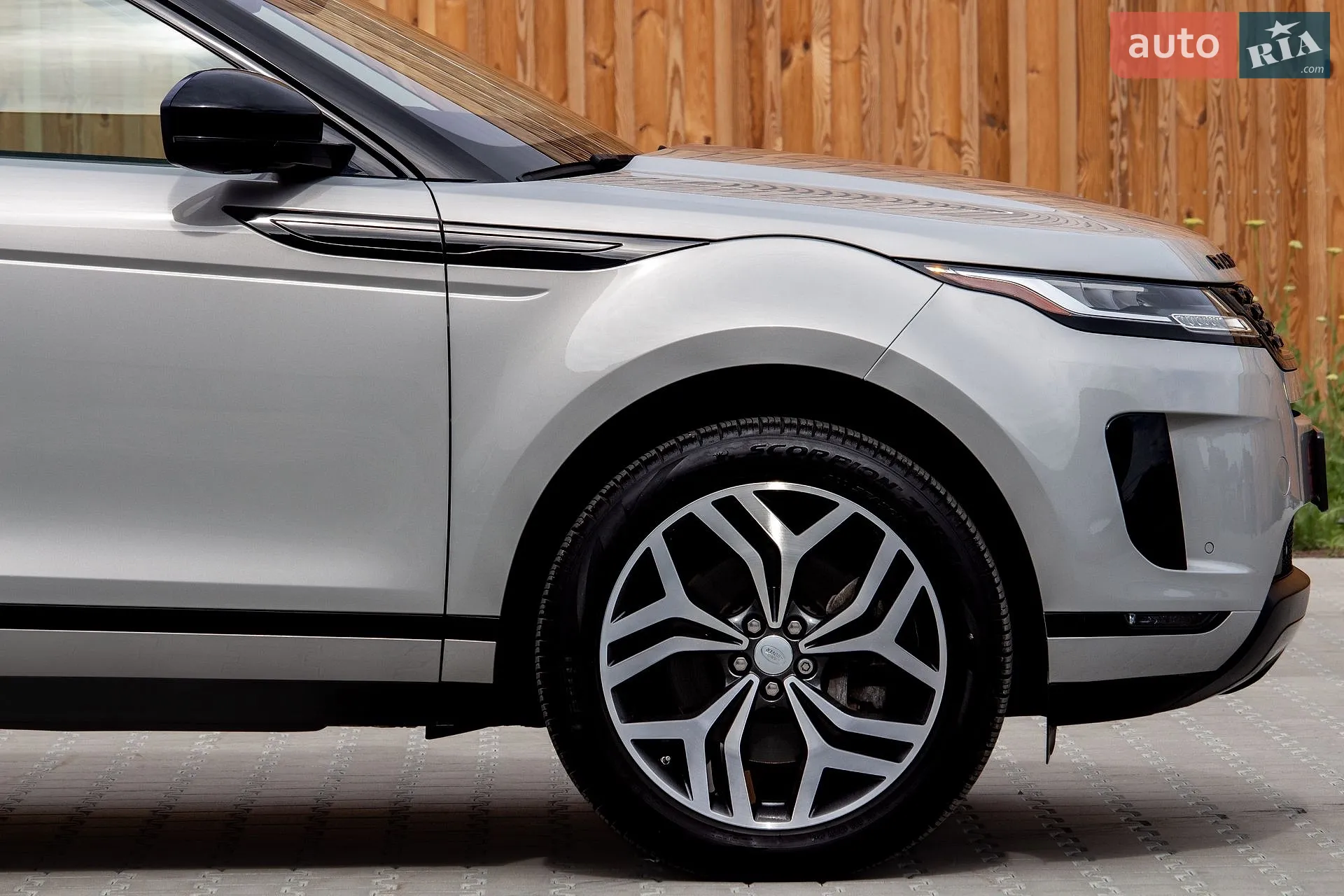 2020 Land Rover Range Rover Evoque - мініатюра 18