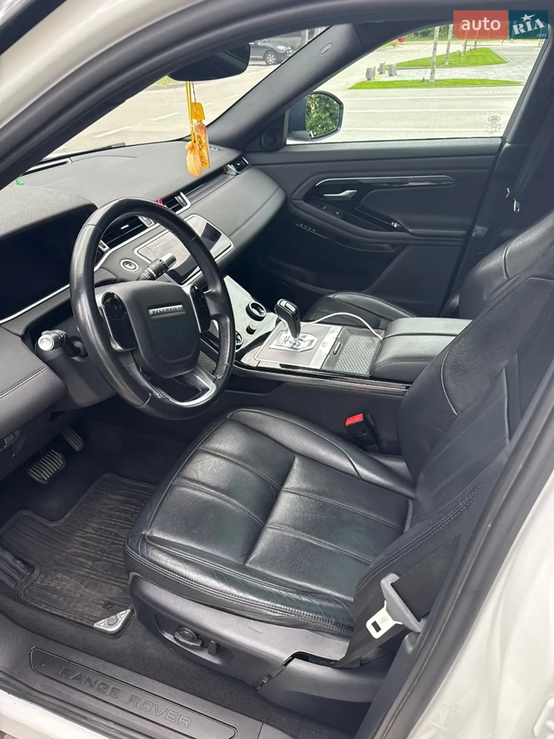 2020 Land Rover Range Rover Evoque - мініатюра 9