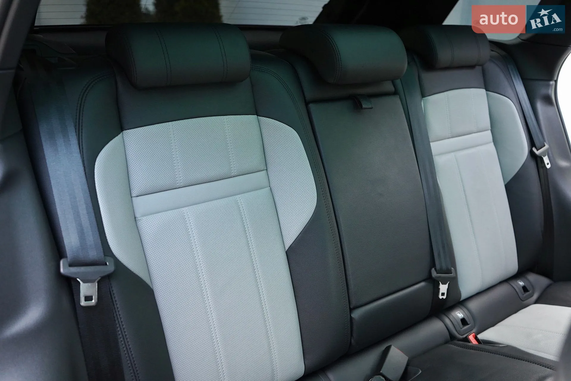 2021 Land Rover Range Rover Evoque - мініатюра 54
