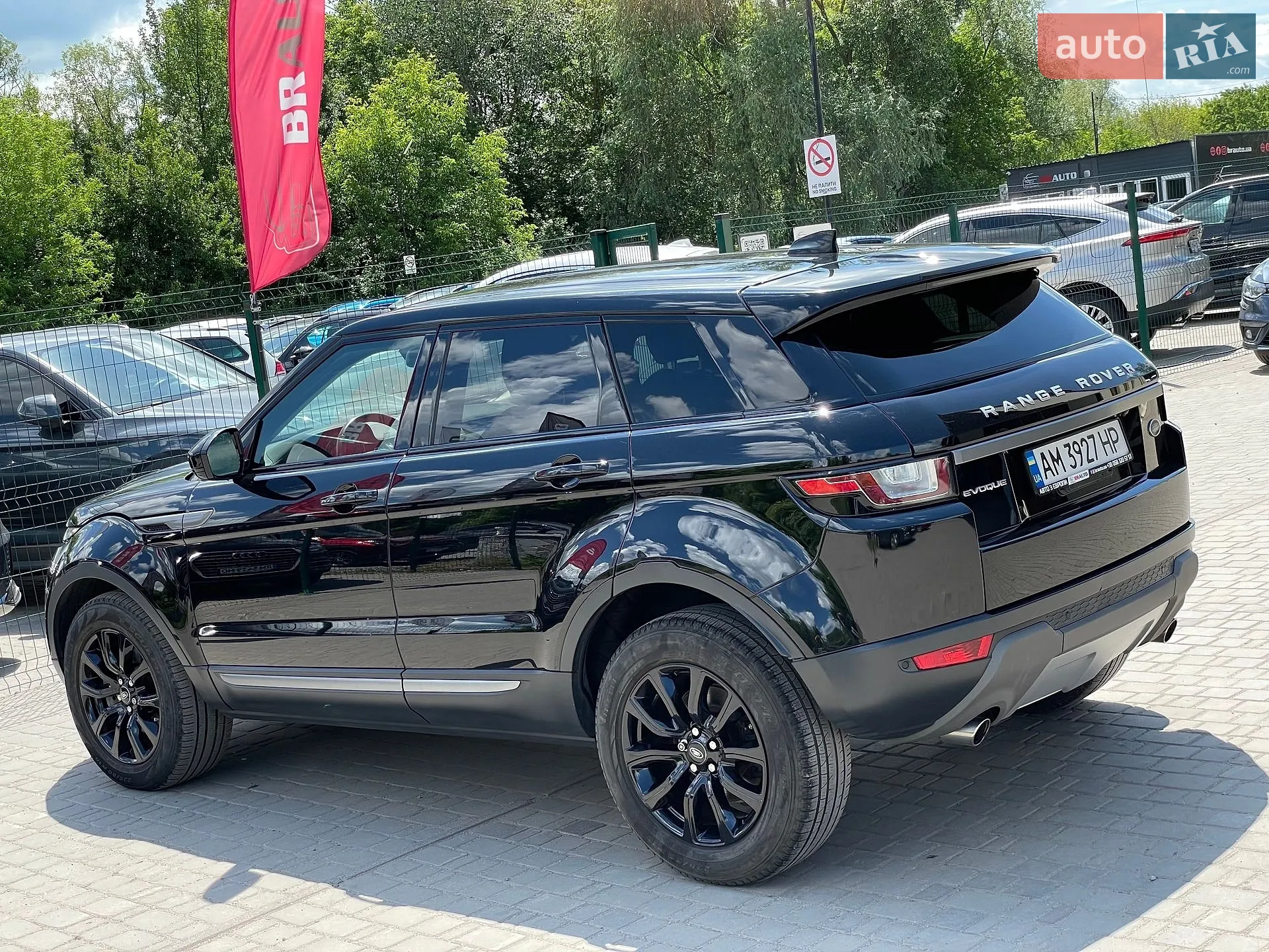 2017 Land Rover Range Rover Evoque - мініатюра 19