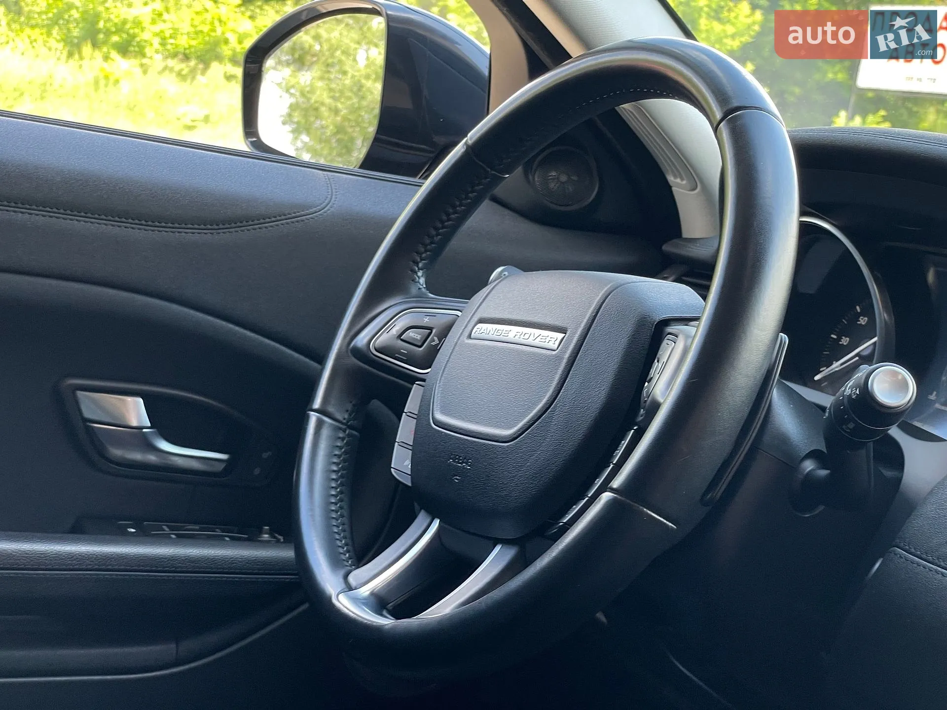 2017 Land Rover Range Rover Evoque - мініатюра 34