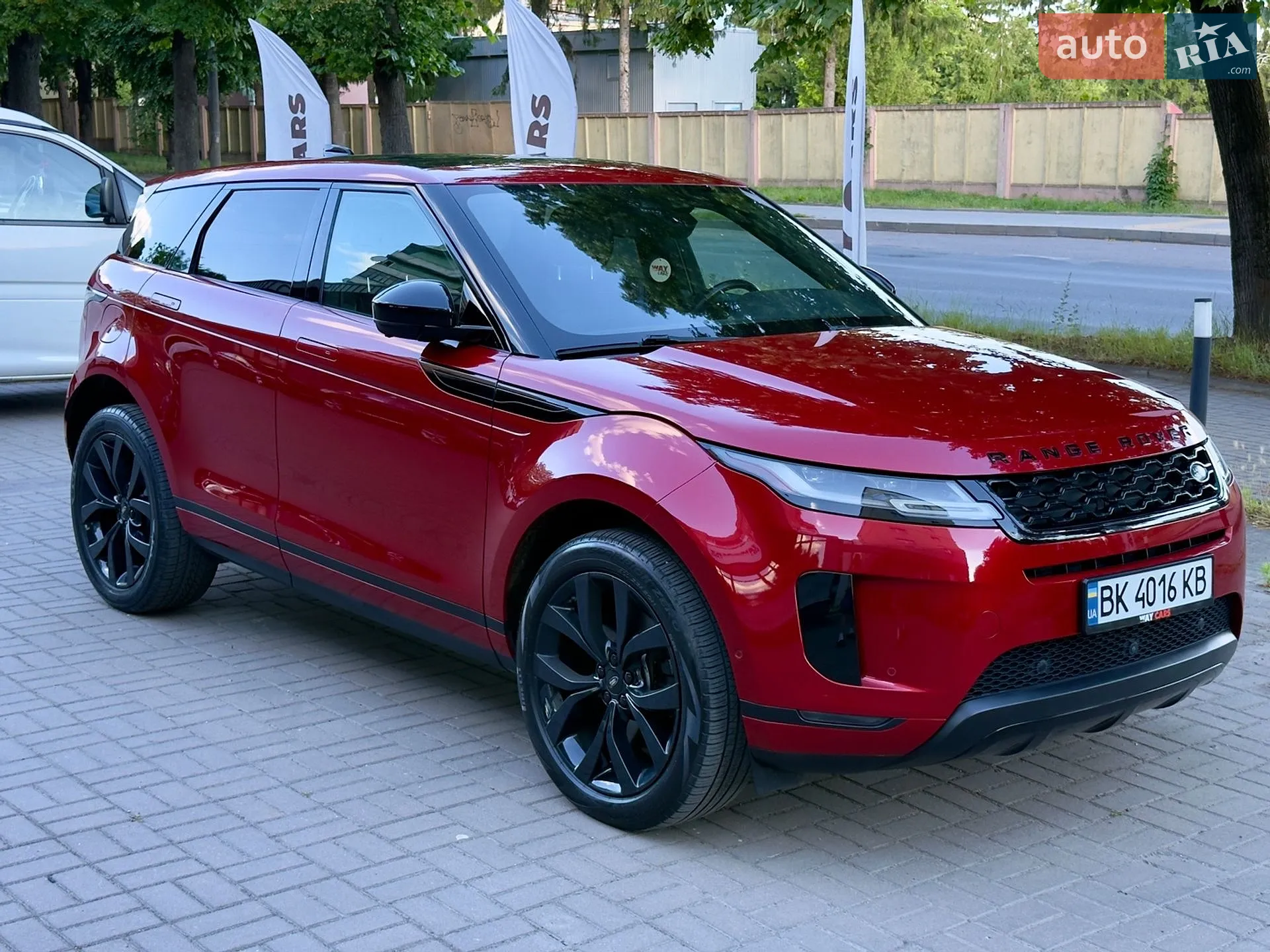 2019 Land Rover Range Rover Evoque - мініатюра 19