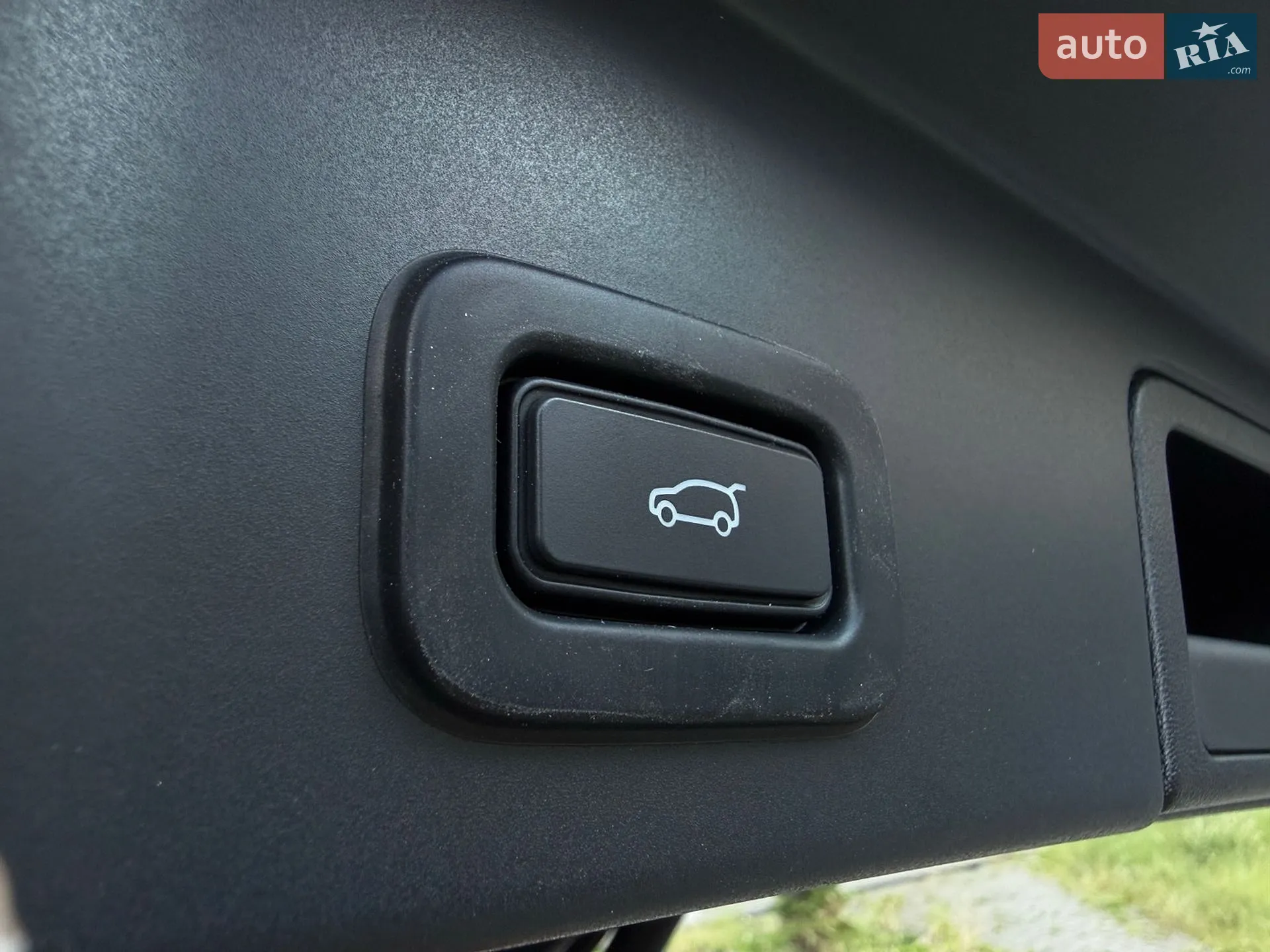 2019 Land Rover Range Rover Evoque - мініатюра 75