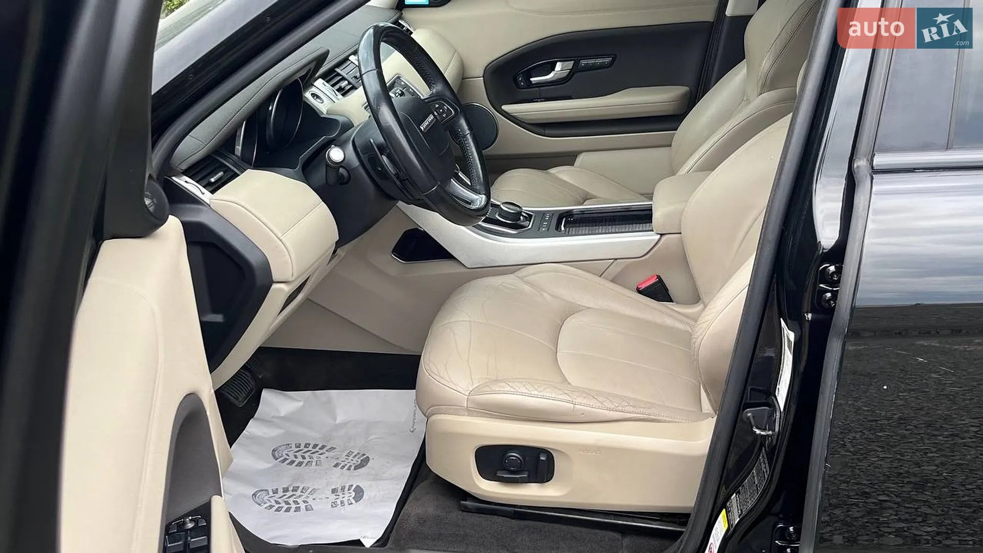 2017 Land Rover Range Rover Evoque - мініатюра 33