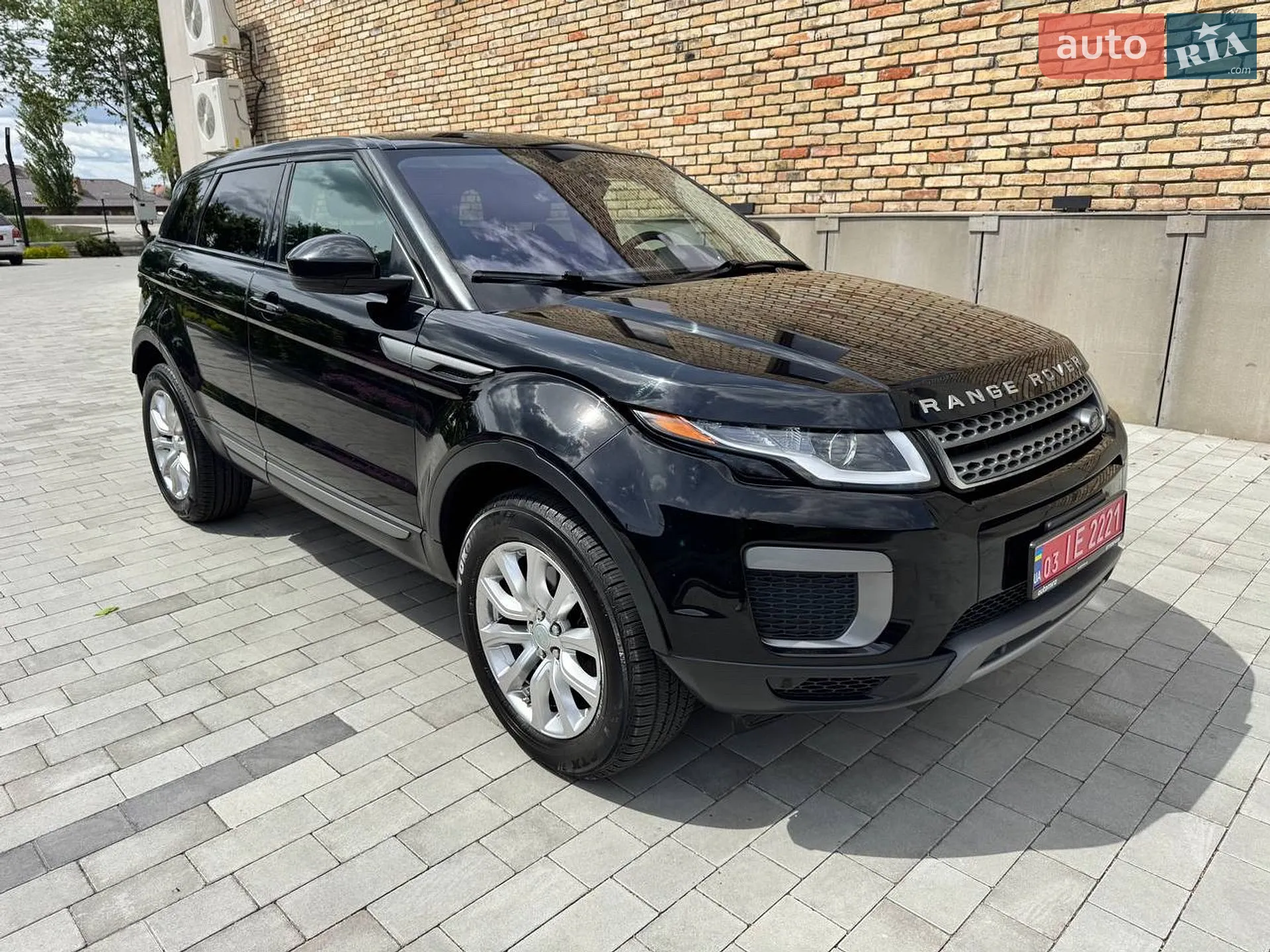 2017 Land Rover Range Rover Evoque - мініатюра 2