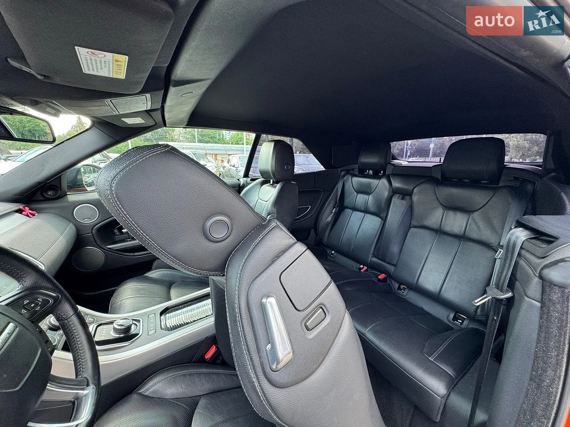 2017 Land Rover Range Rover Evoque - мініатюра 25