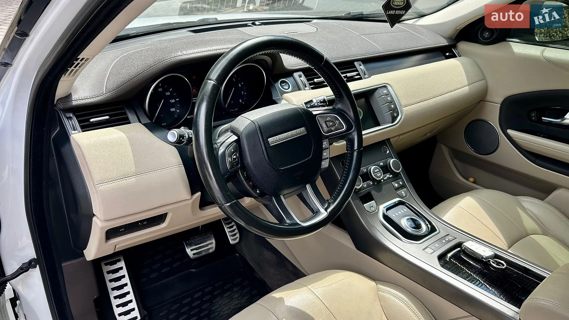 2017 Land Rover Range Rover Evoque - мініатюра 36
