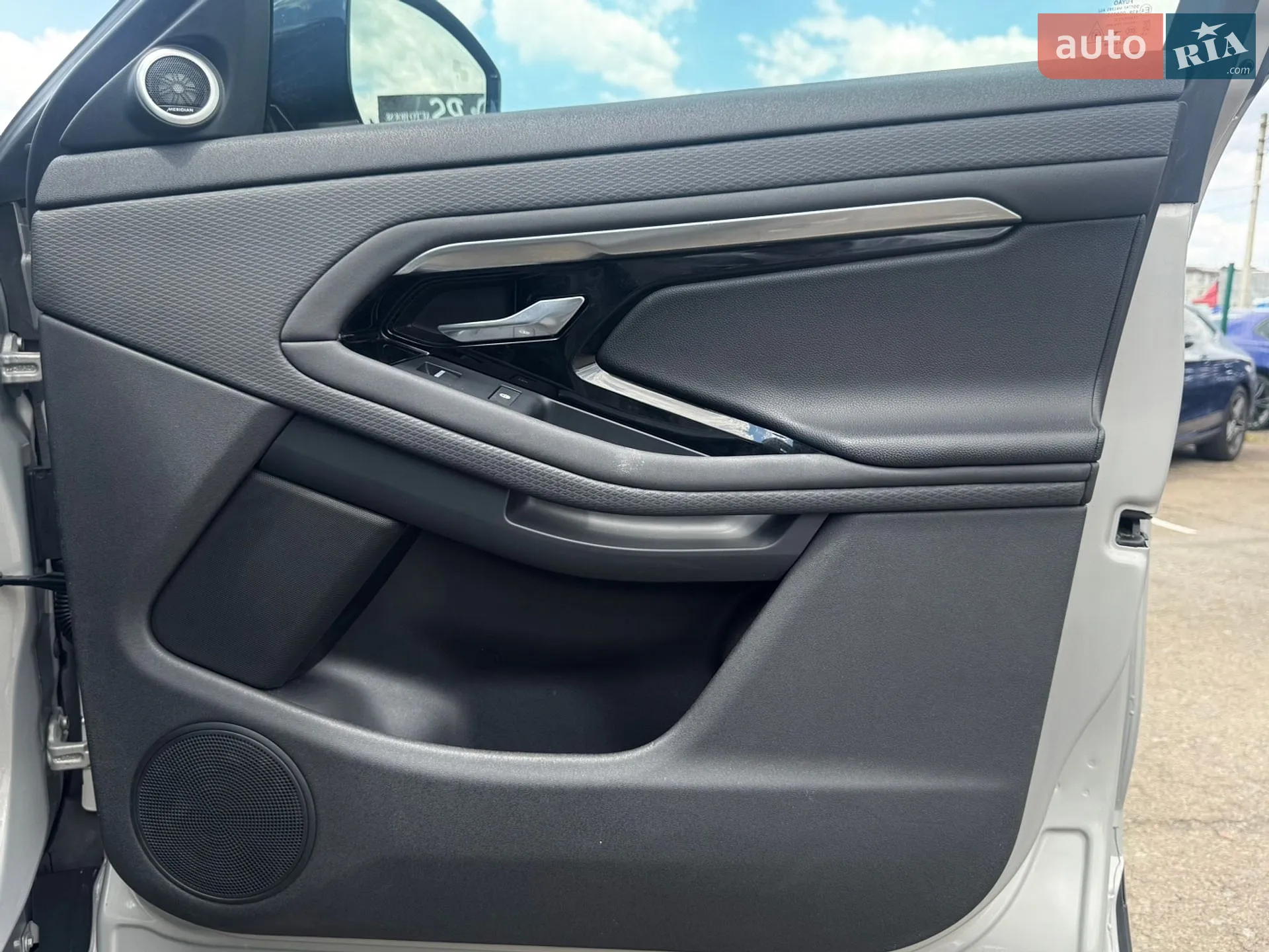 2020 Land Rover Range Rover Evoque - мініатюра 32