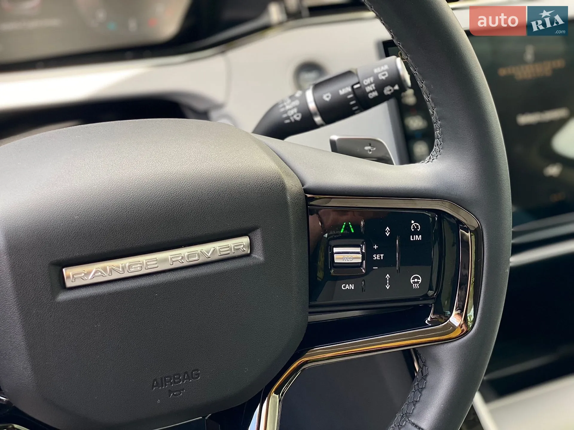2024 Land Rover Range Rover Evoque - мініатюра 23