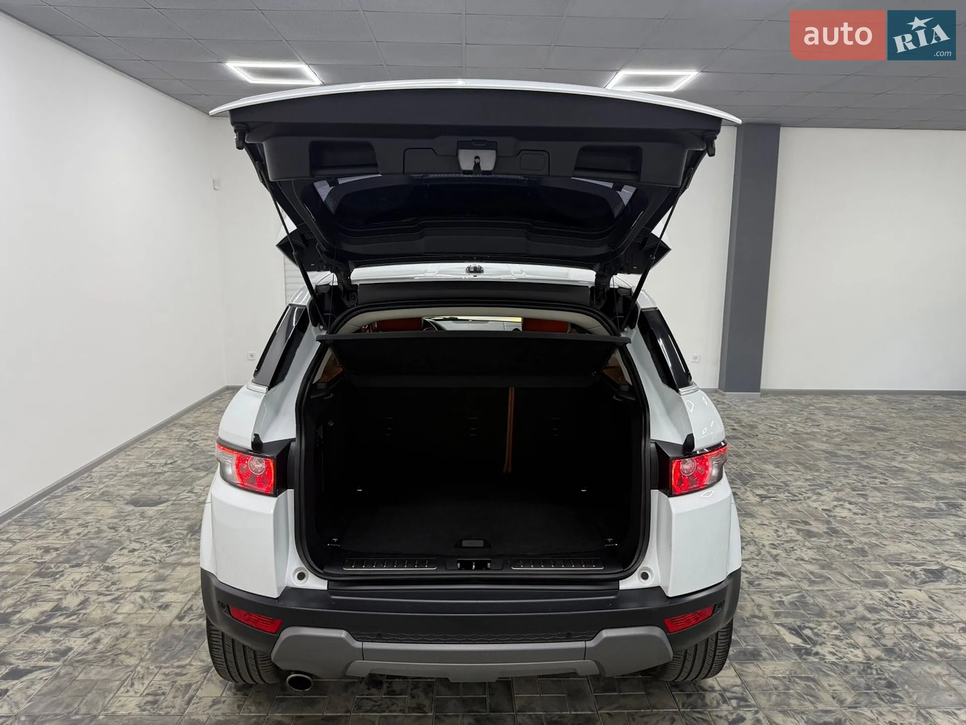 2012 Land Rover Range Rover Evoque - мініатюра 18