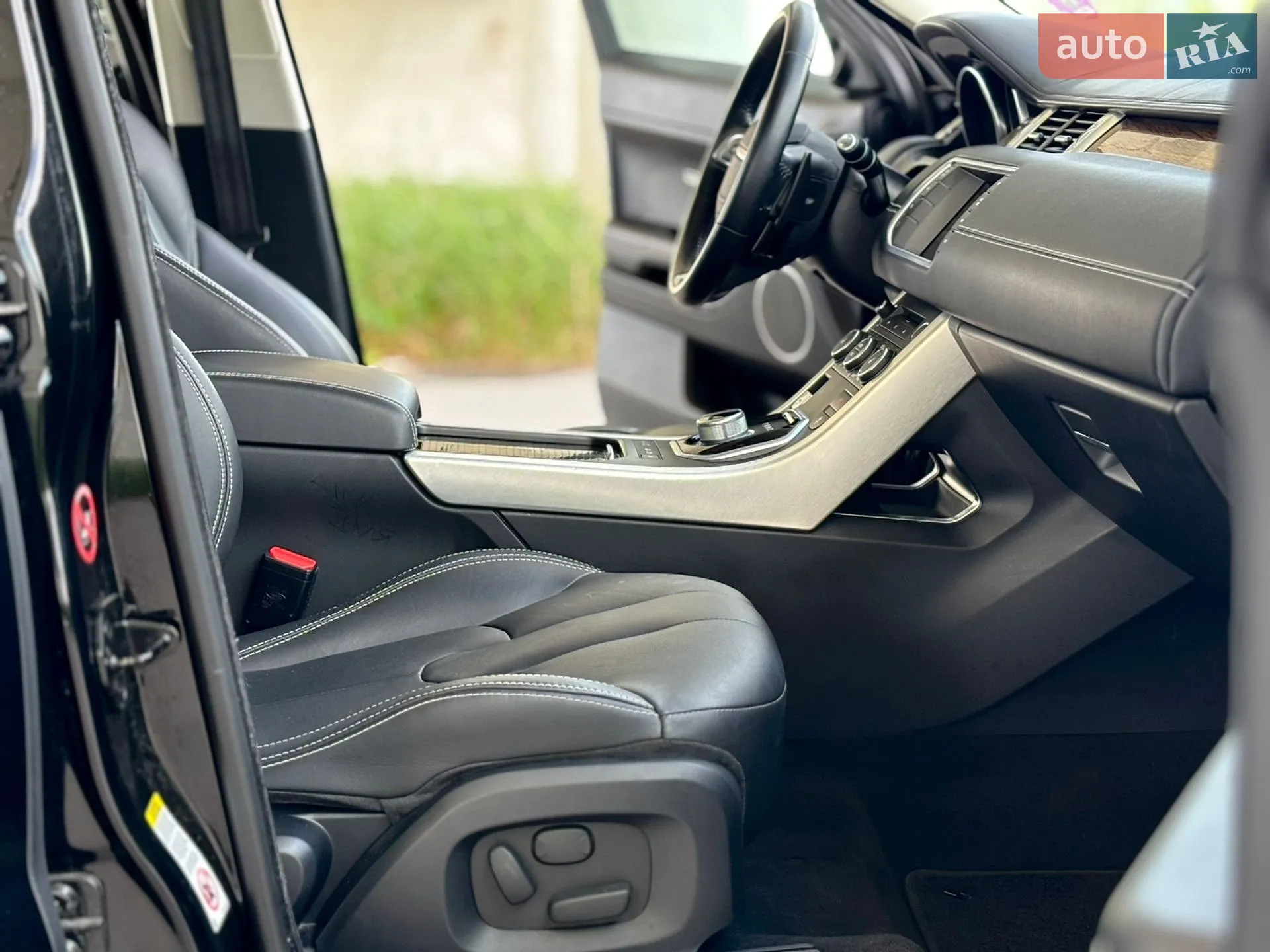 2012 Land Rover Range Rover Evoque - мініатюра 22