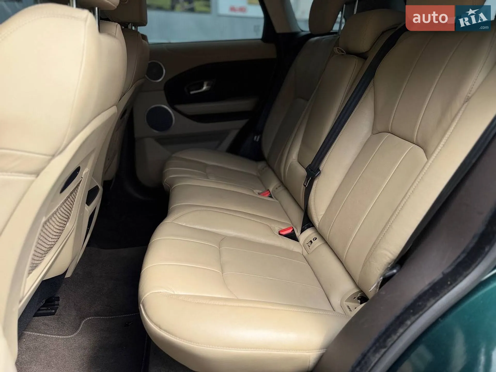 2016 Land Rover Range Rover Evoque - мініатюра 32
